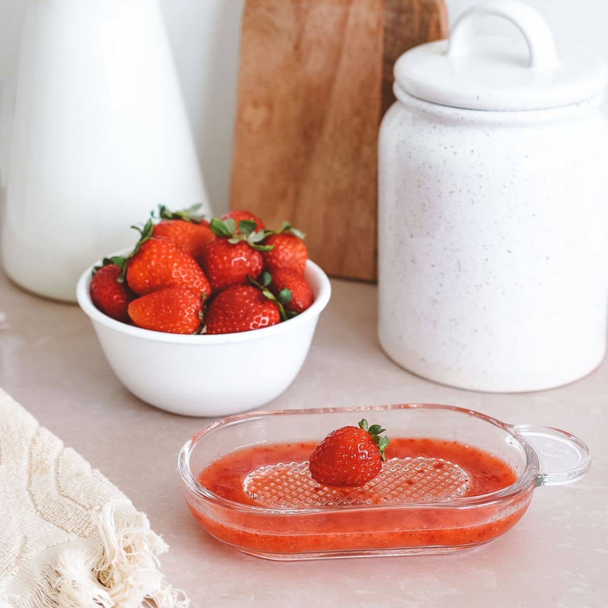 Baby Moat Baby Fruit Purée Glass Grater - Image 18