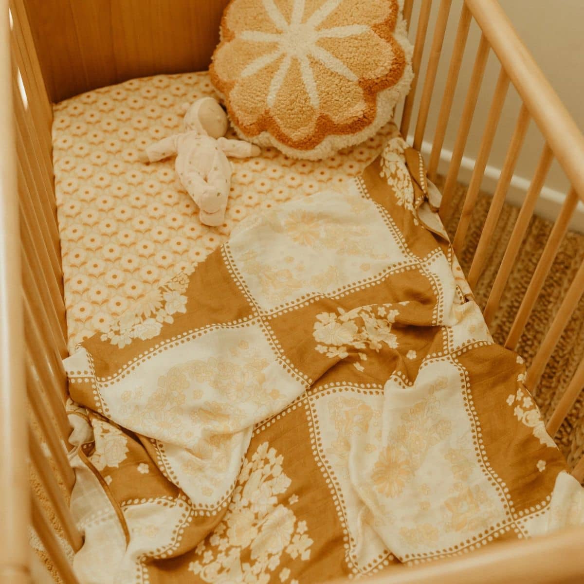 Banabae Bamboo / Organic Cotton Swaddle - Holly Patchwork - Image 3
