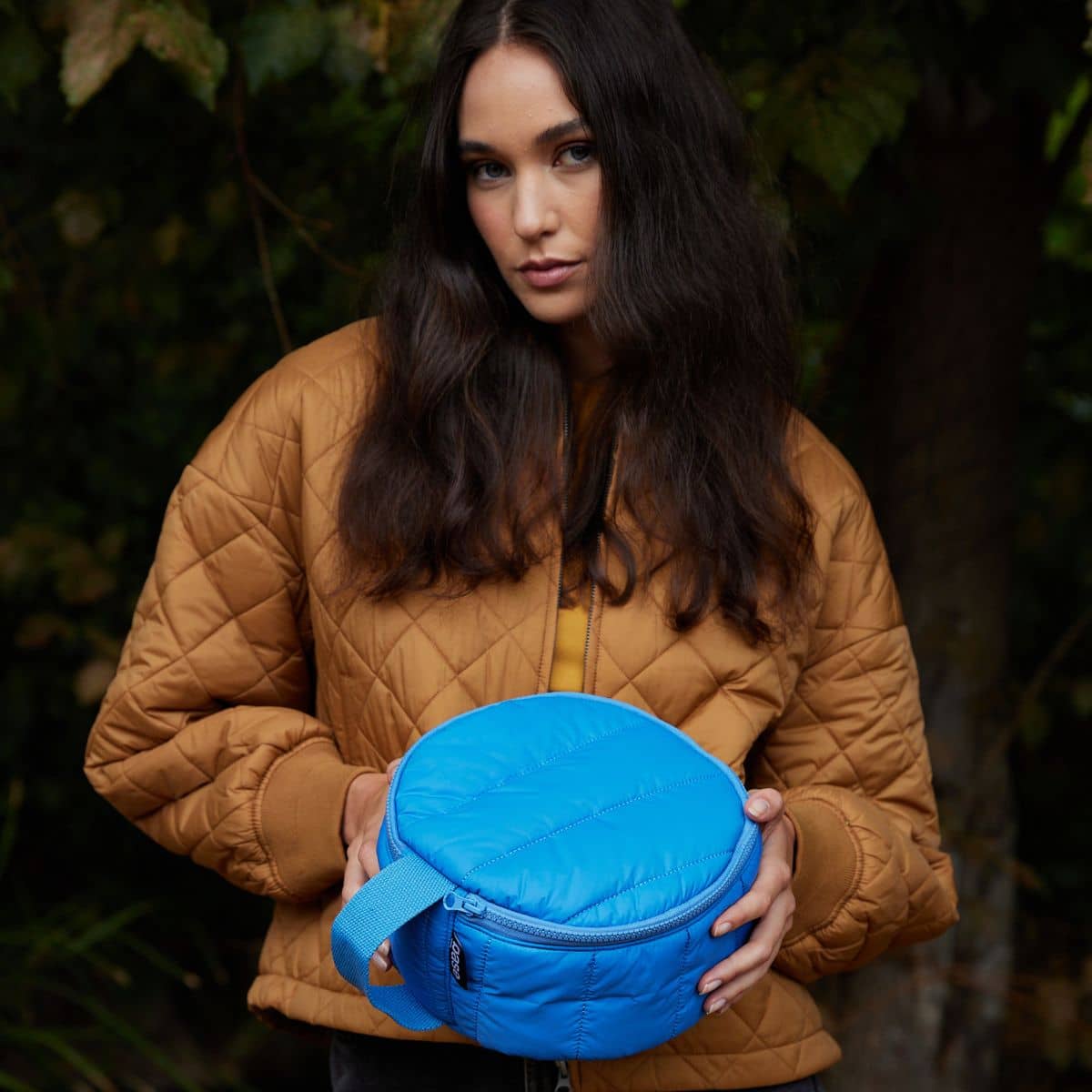 Base Cloud Collection - Beauty Base Round Toiletry Bag - Bleu - Image 6