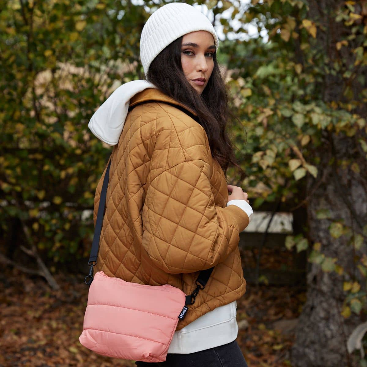 Base Cloud Collection - Stash Base Crossbody Bag - Sorbet - Image 3