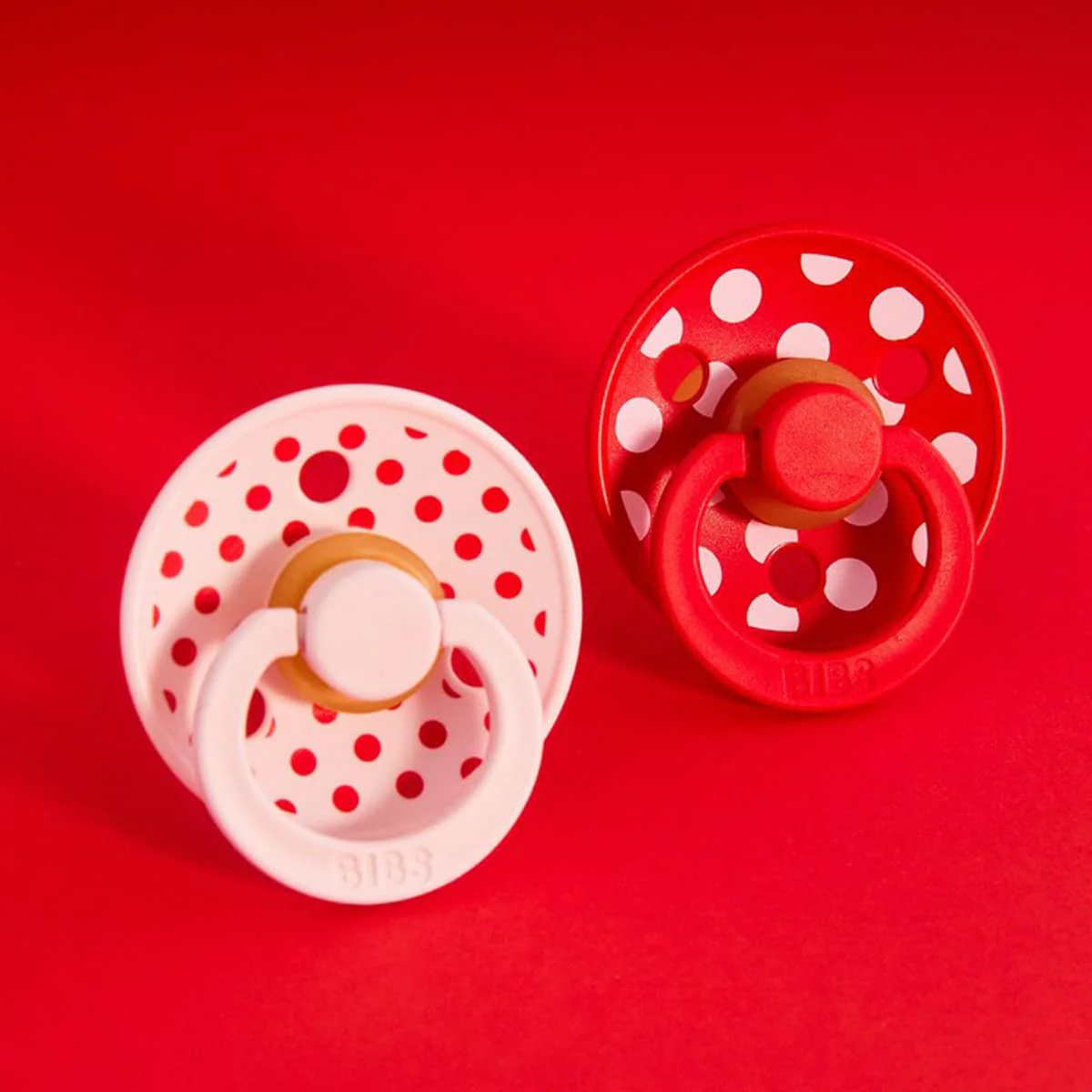 BIBS Polka Studio Colour Dummies - Round | Size 2 | Latex - Image 10
