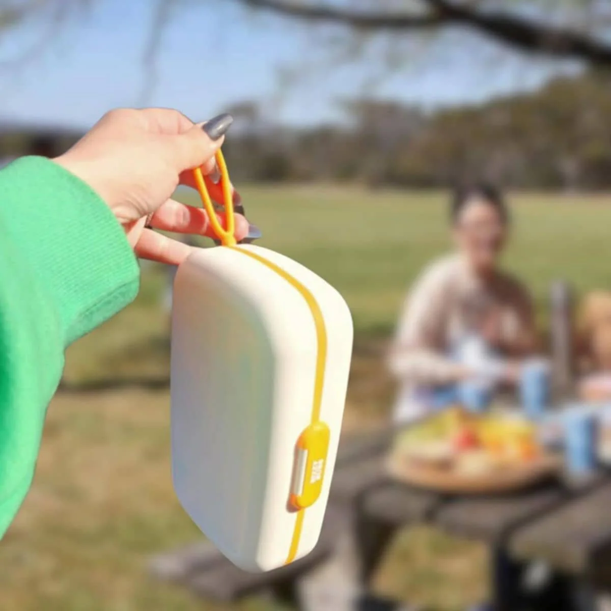 Bizzy Bubs - The Jetsetter - Compact Cleaning Kit - Mango - Image 5