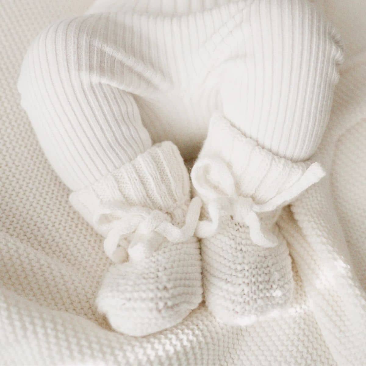 Blossom & Pear Mini Knit Booties - Milk - Image 4