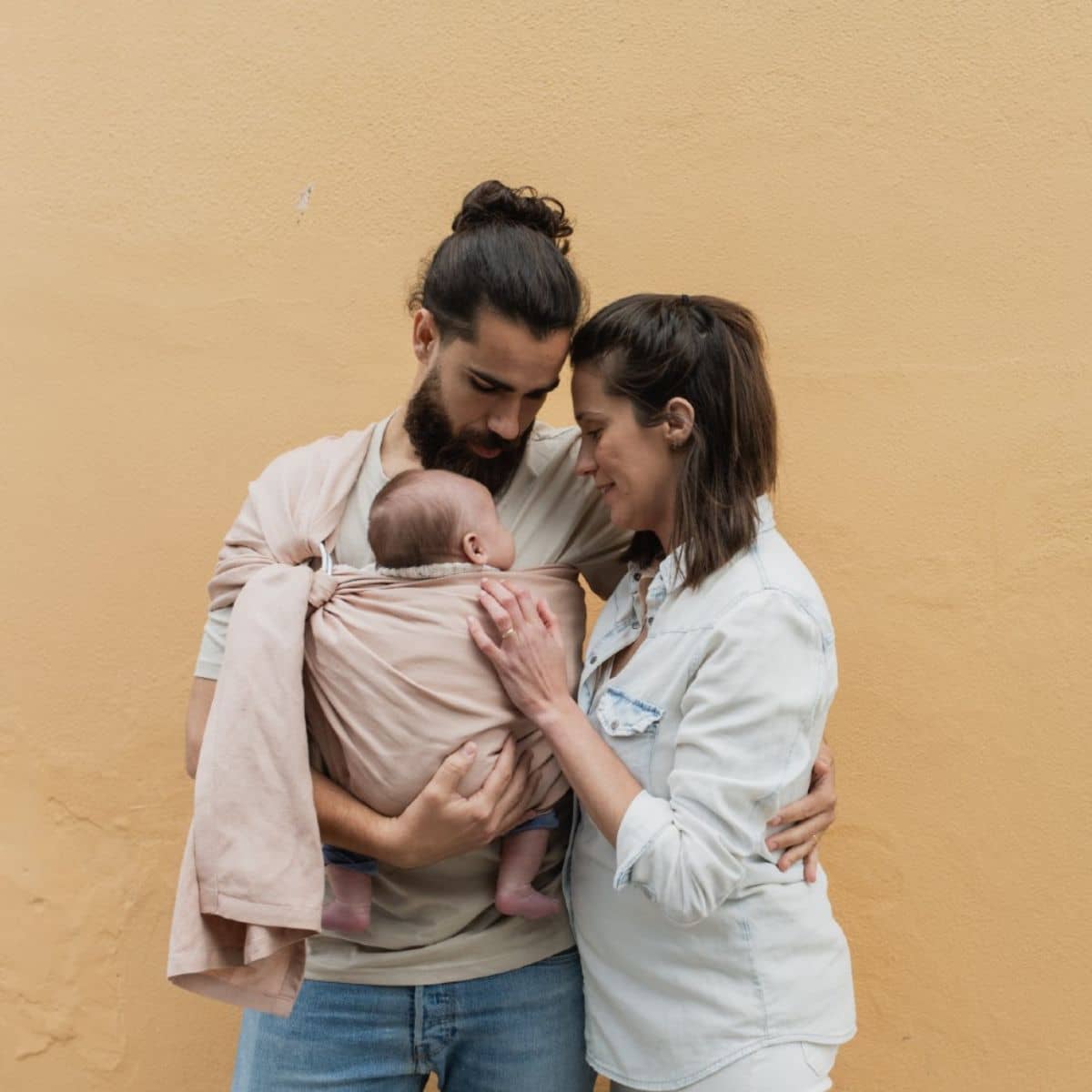 Boba Linen Ring Sling - Peony - Image 10