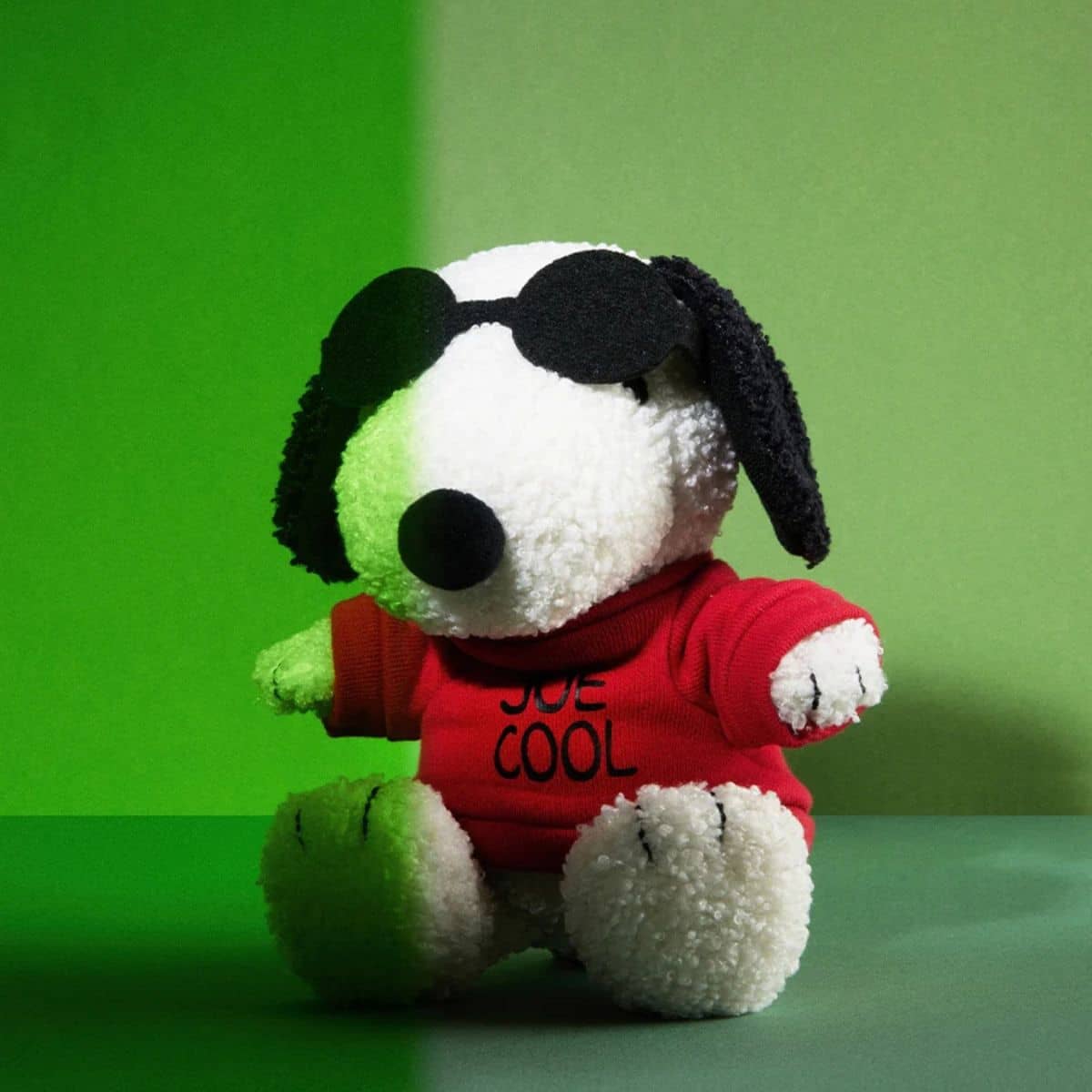 Bon Ton Toys Snoopy Joe Cool Plush Toy - Image 2