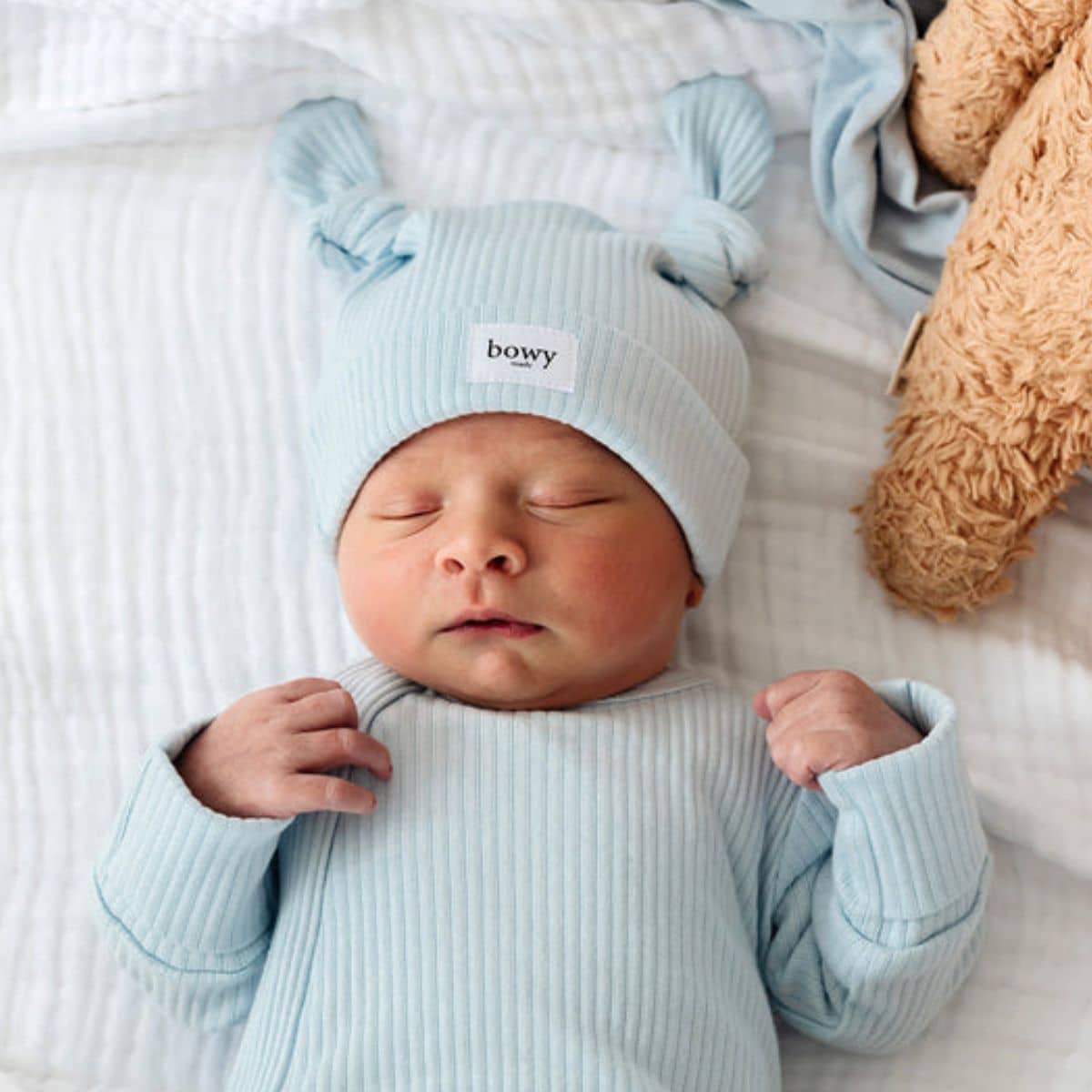 Bowy Made Double Knot Beanie - Powder Blue - Image 10