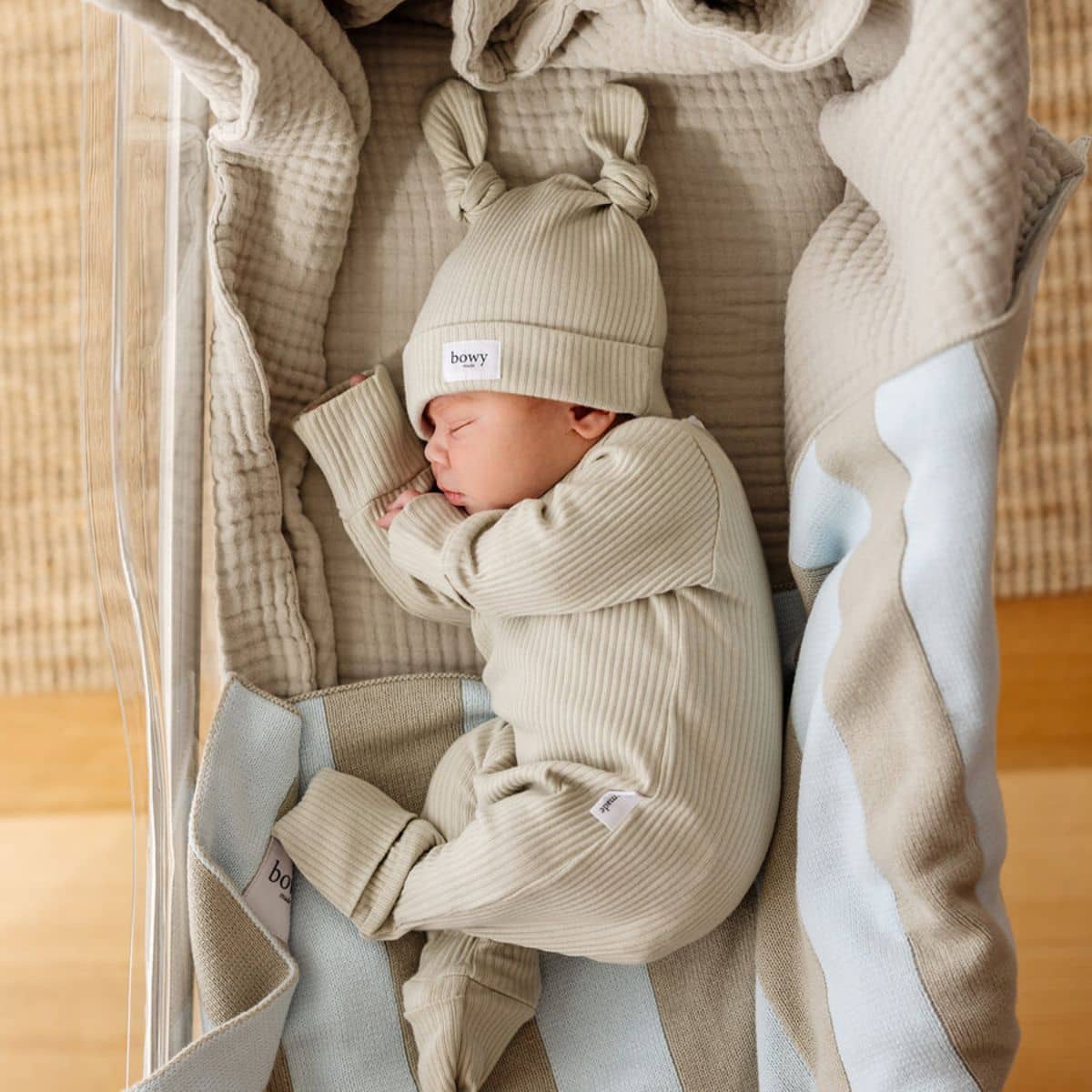 Bowy Made Muslin Bubble Blanket - Clover - Image 8
