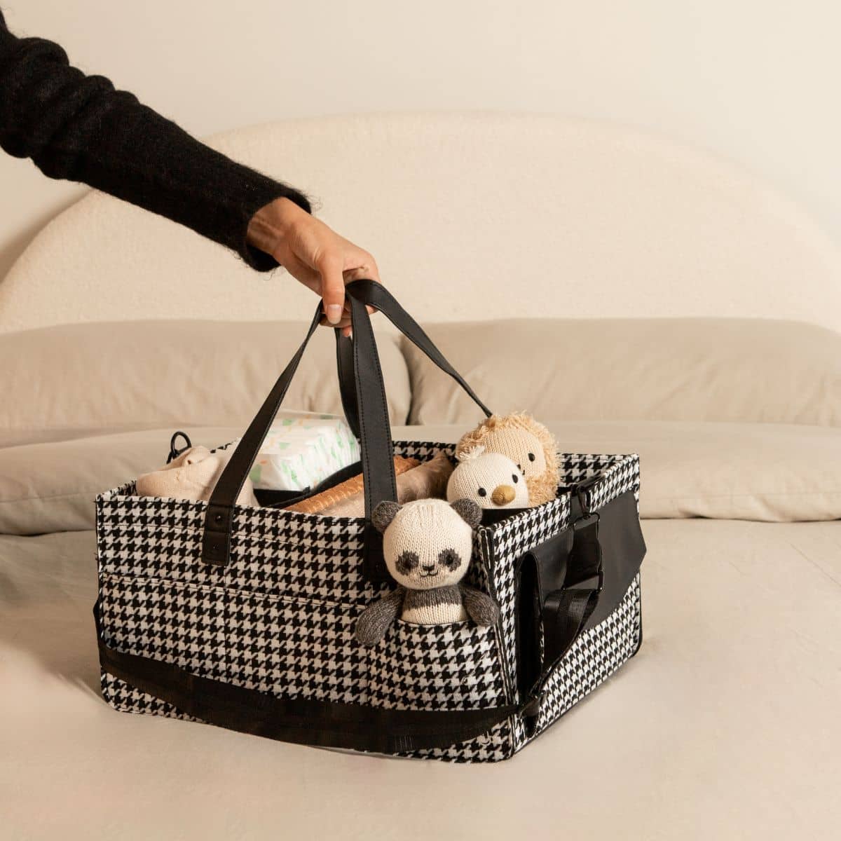 Bunnie Caddie Deluxe Nappy Organiser - Houndstooth Black - Image 4