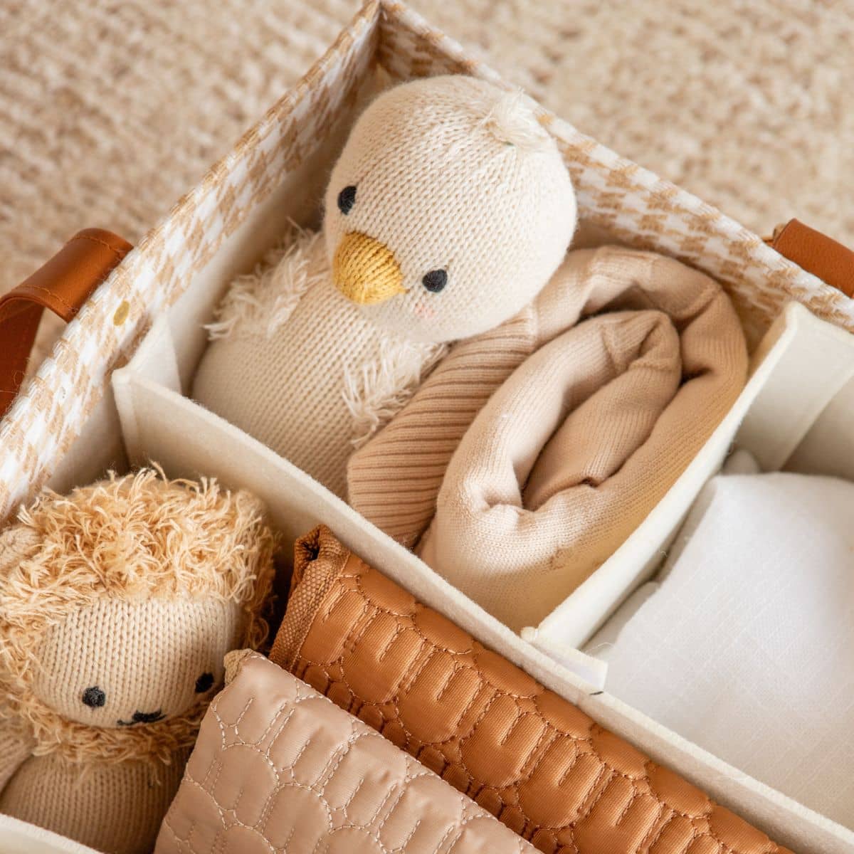 Bunnie Caddie Deluxe Nappy Organiser - Houndstooth Tan - Image 3