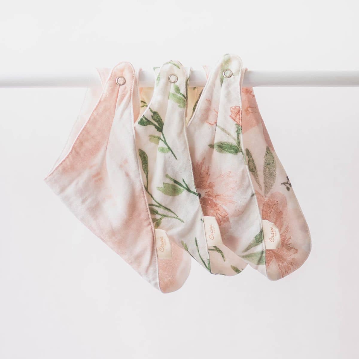 Crane Baby Muslin Bib Set - Parker - Image 4