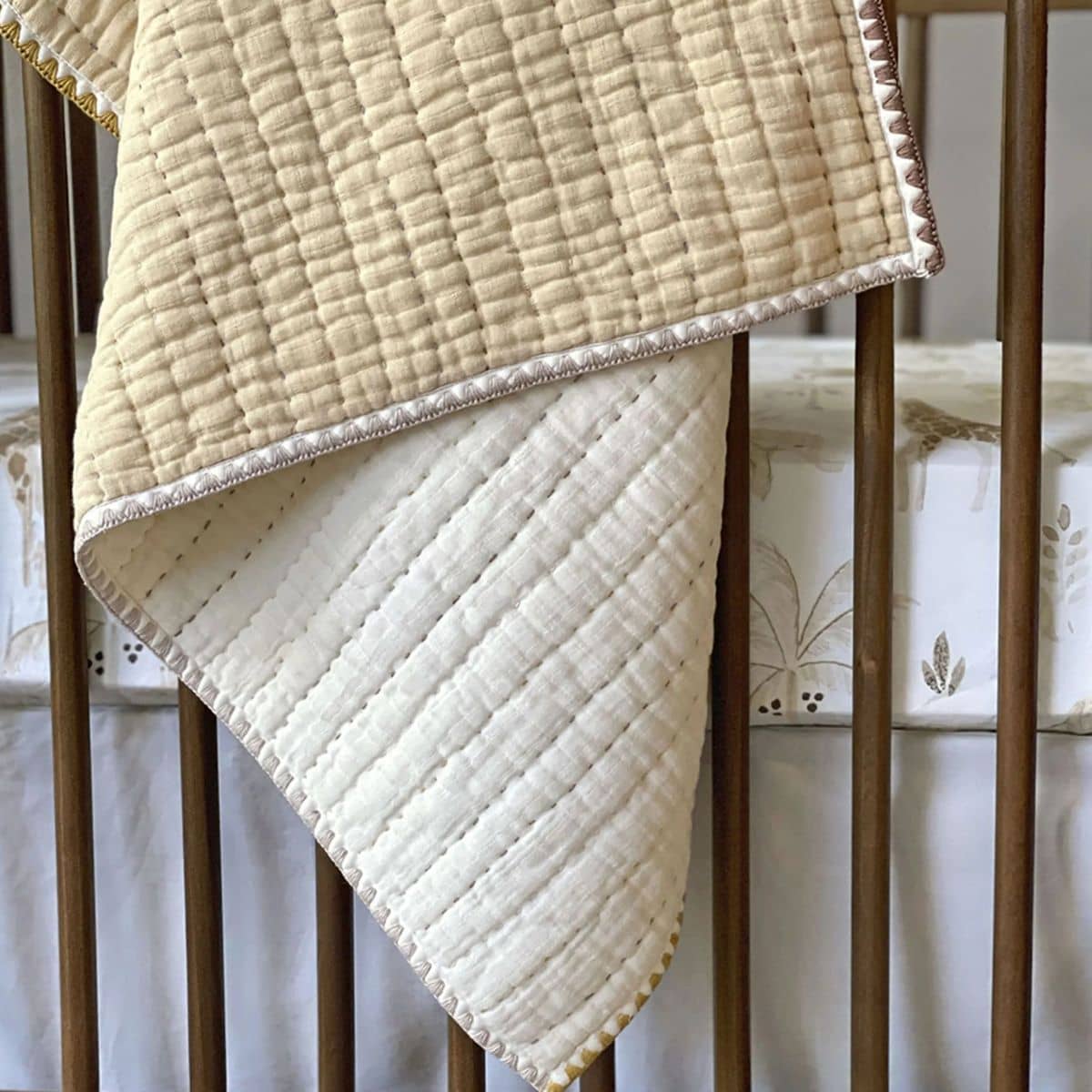 Crane Baby Quilted Blanket - Kendi - Image 2