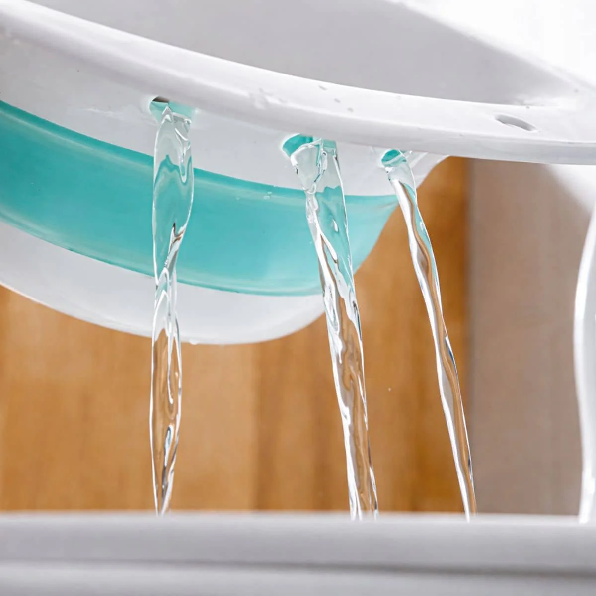 Embrace Postpartum Sitz Bath Seat - Image 5