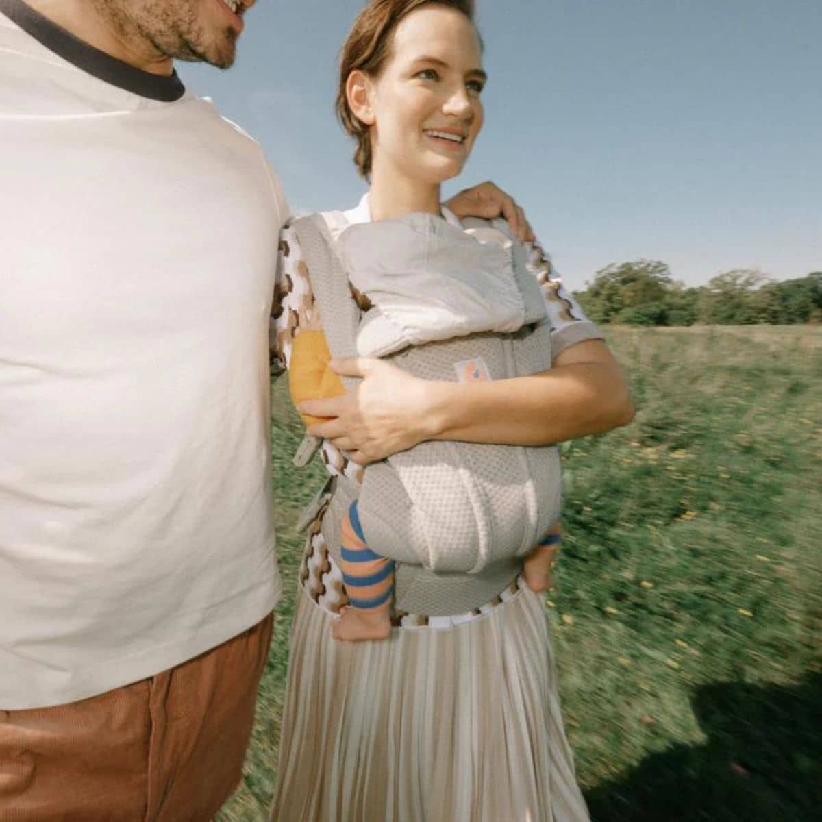 Ergobaby Omni Deluxe Mesh Baby Carrier - Pearl Grey - Image 12