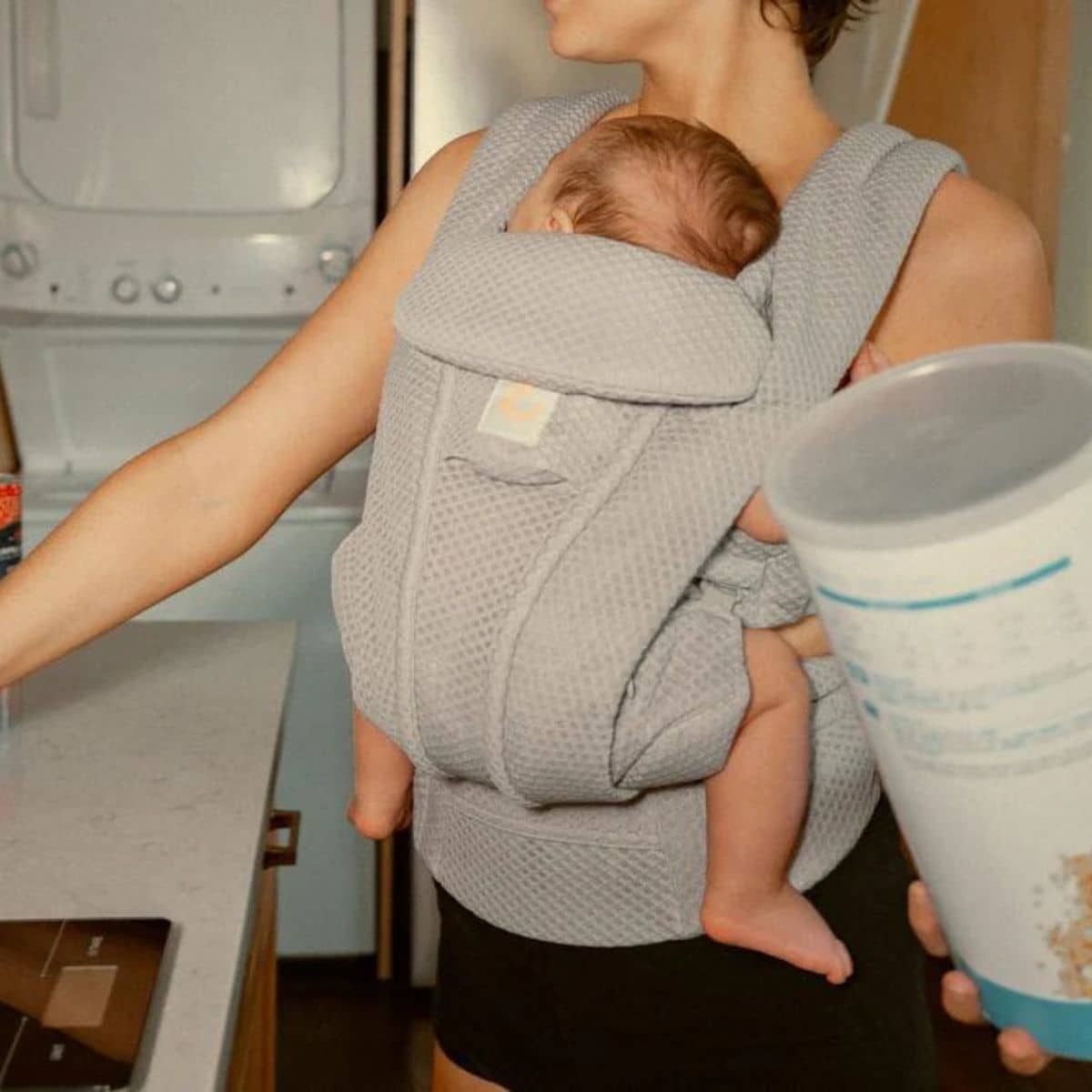 Ergobaby Omni Deluxe Mesh Baby Carrier - Pearl Grey - Image 7