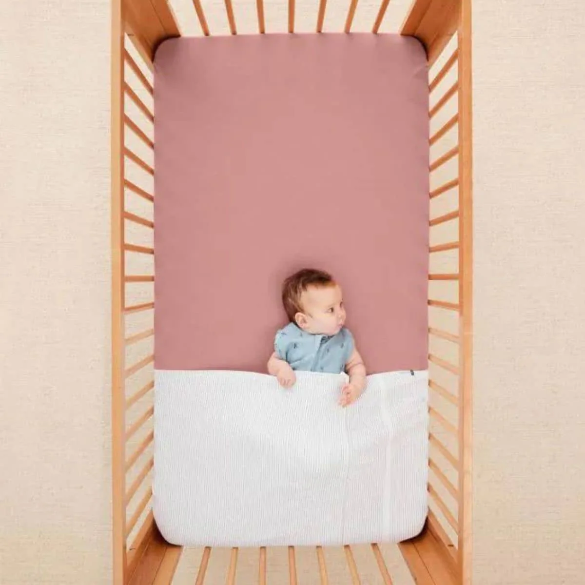 ergopouch HugMe Blanket - 1.0 + 2.5 TOG - Cot - Image 6