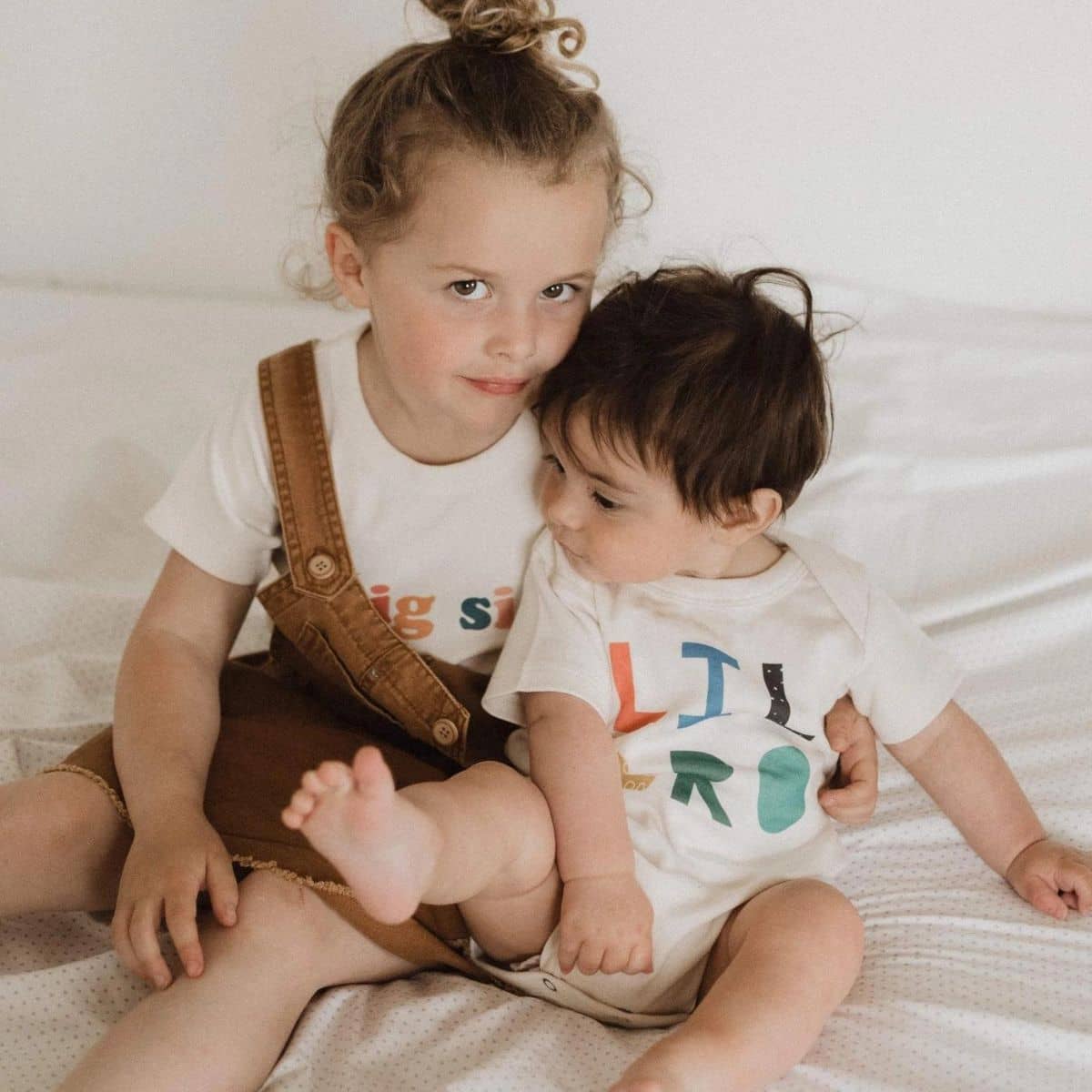 Finn and Emma Organic Short Sleeve Bodysuit - Lil Bro - Image 3