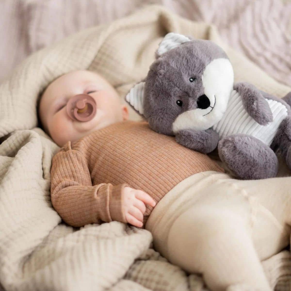 Flow Amsterdam Heartbeat Comforter - Robin Grey - Image 2