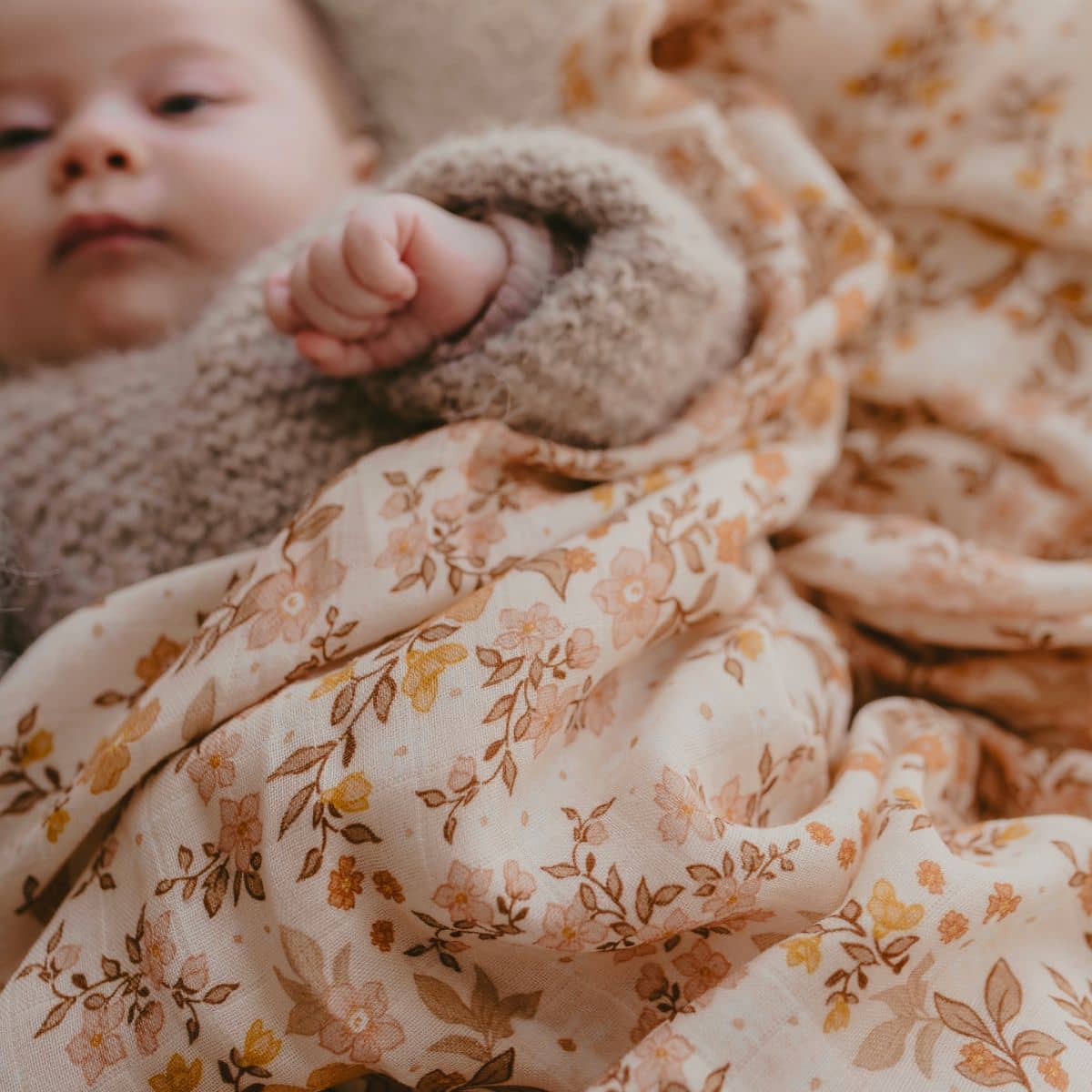 Fox & Fallow Organic Muslin Swaddle Wrap - Sweet Pea - Image 7