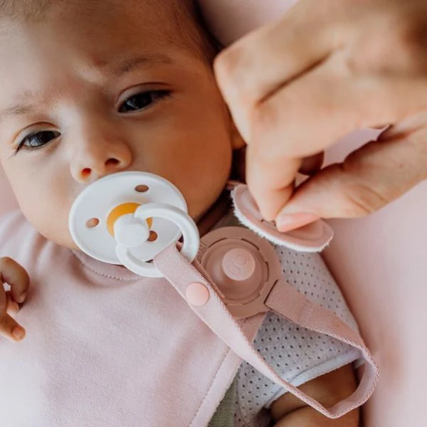 Gigi One Handed Baby Bib + Accessory Tether - Blush - Image 5