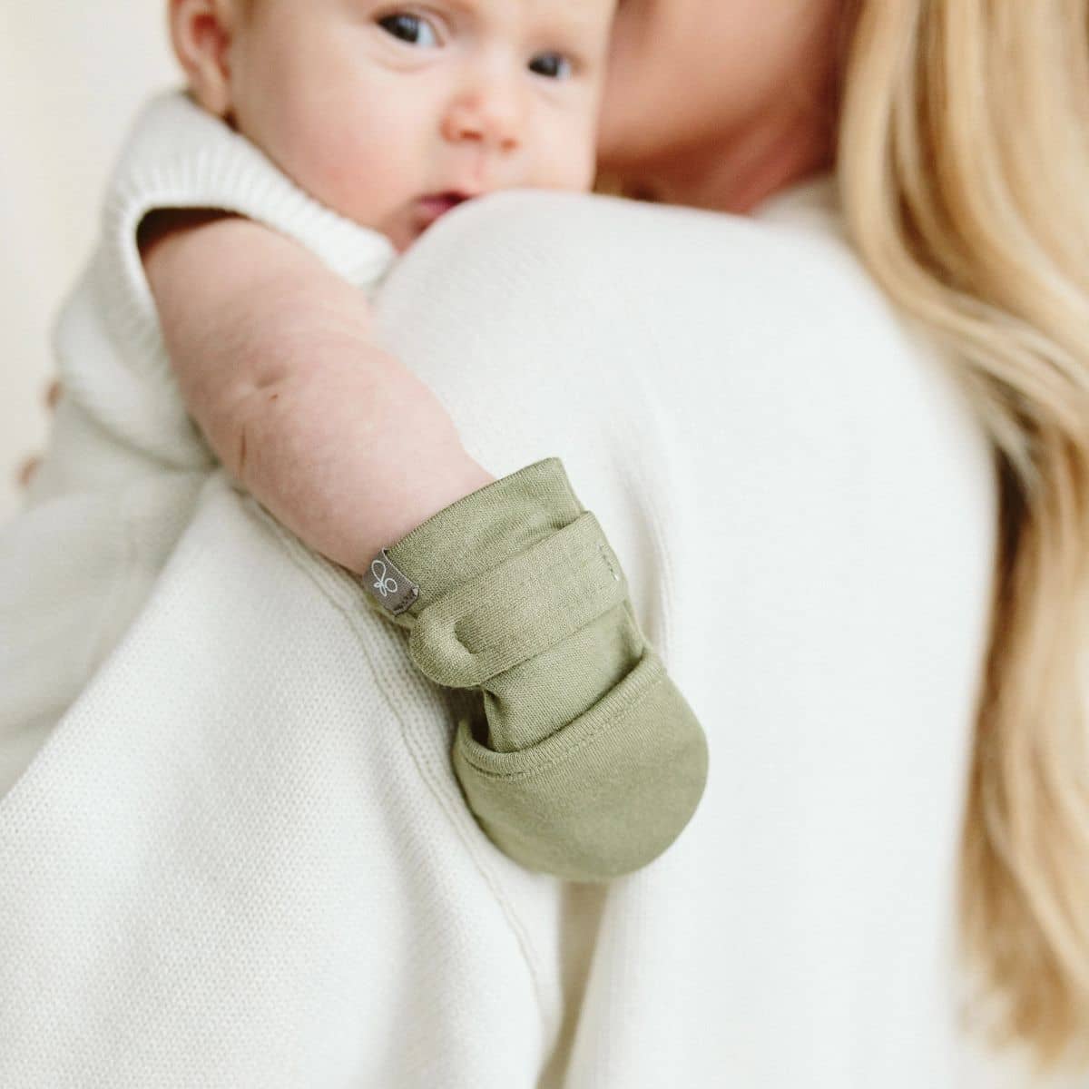 Goumi Stay On Baby Mitts - Artichoke - Image 3