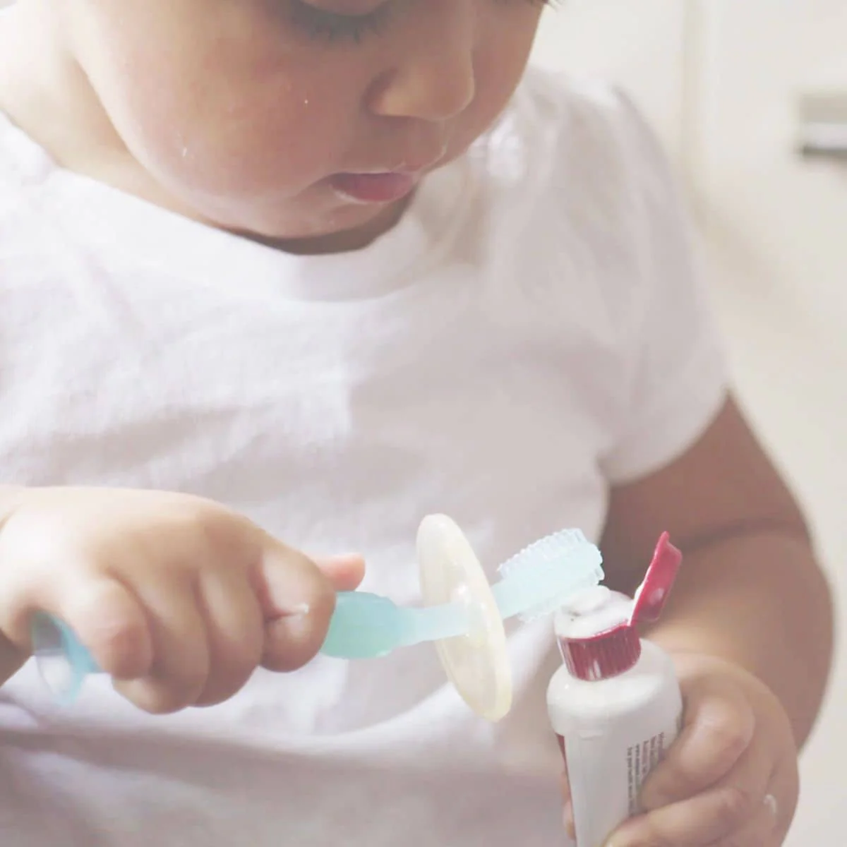 Haakaa 360° Silicone Baby Toothbrush - Image 4