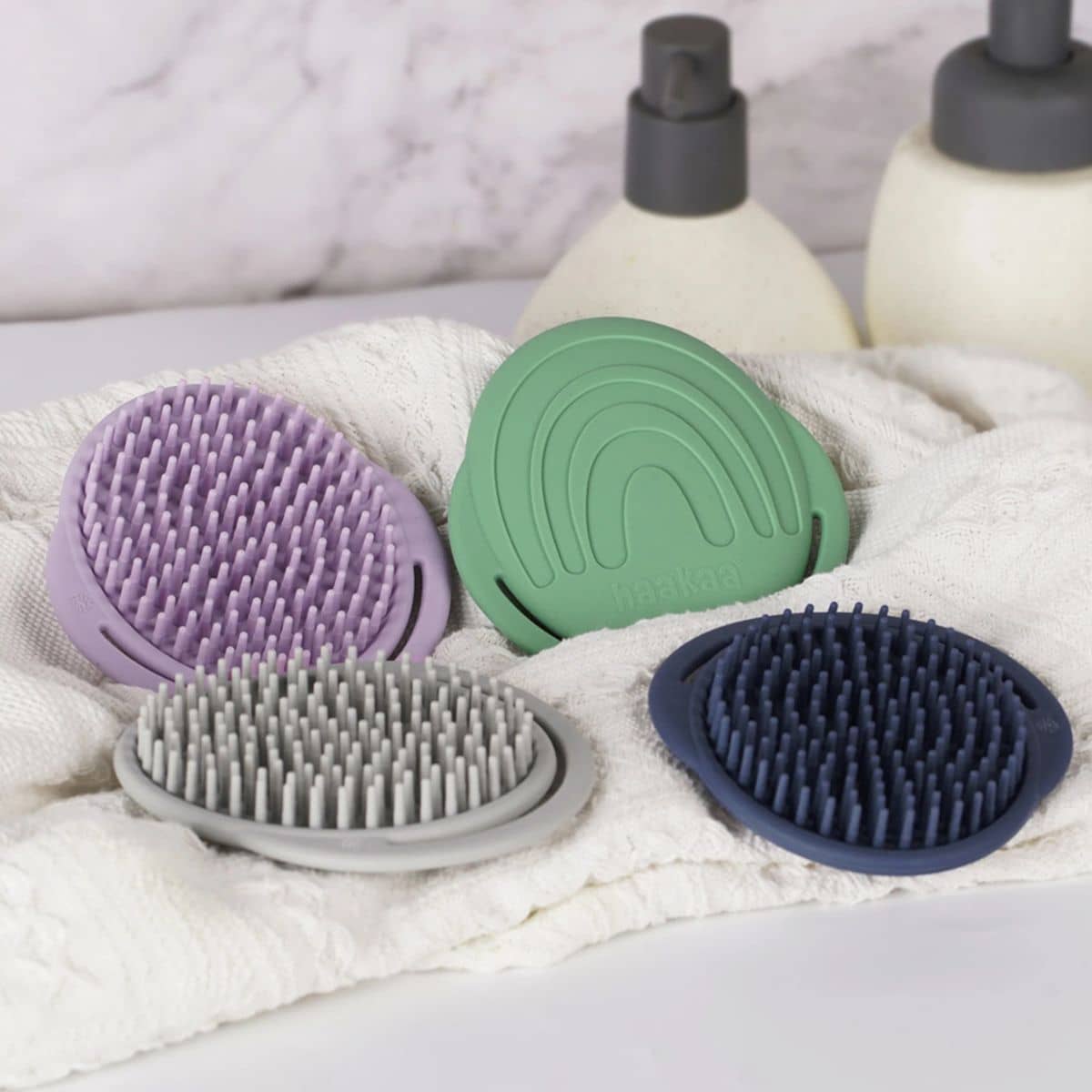 Haakaa Rainbow Silicone Shampoo Brush - Image 3