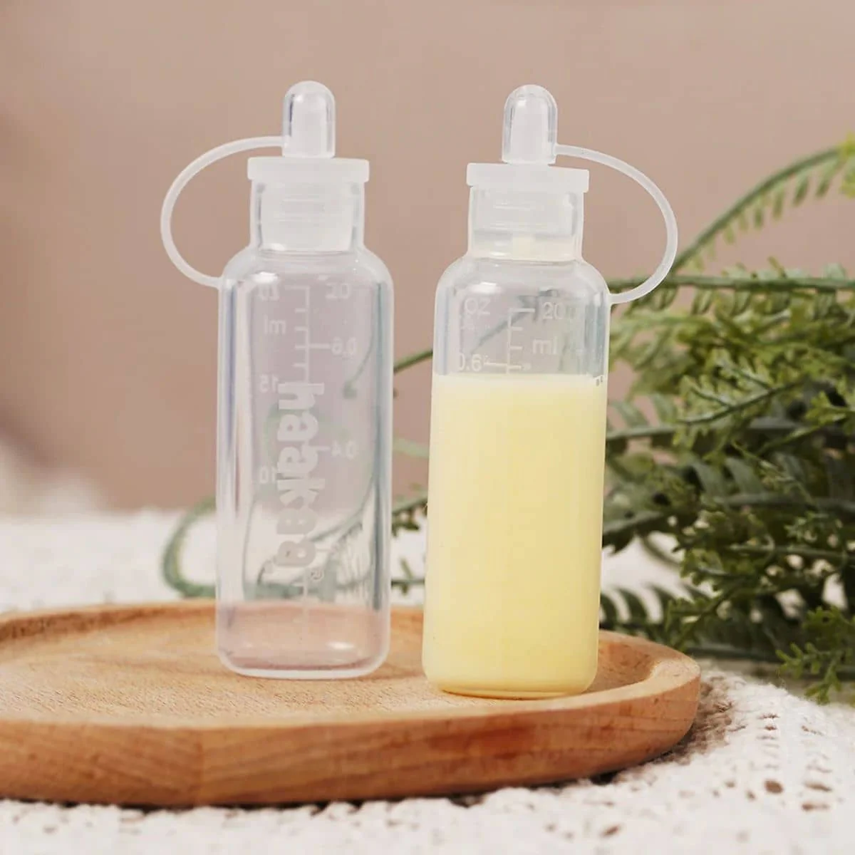 Haakaa Silicone Colostrum Collector Set - Pre Sterilised - 2 x 20ml - Image 3