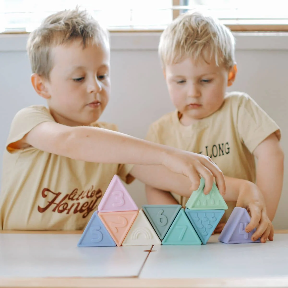 Jellystone Designs Triblox Silicone Blocks - Rainbow Pastel - Image 7