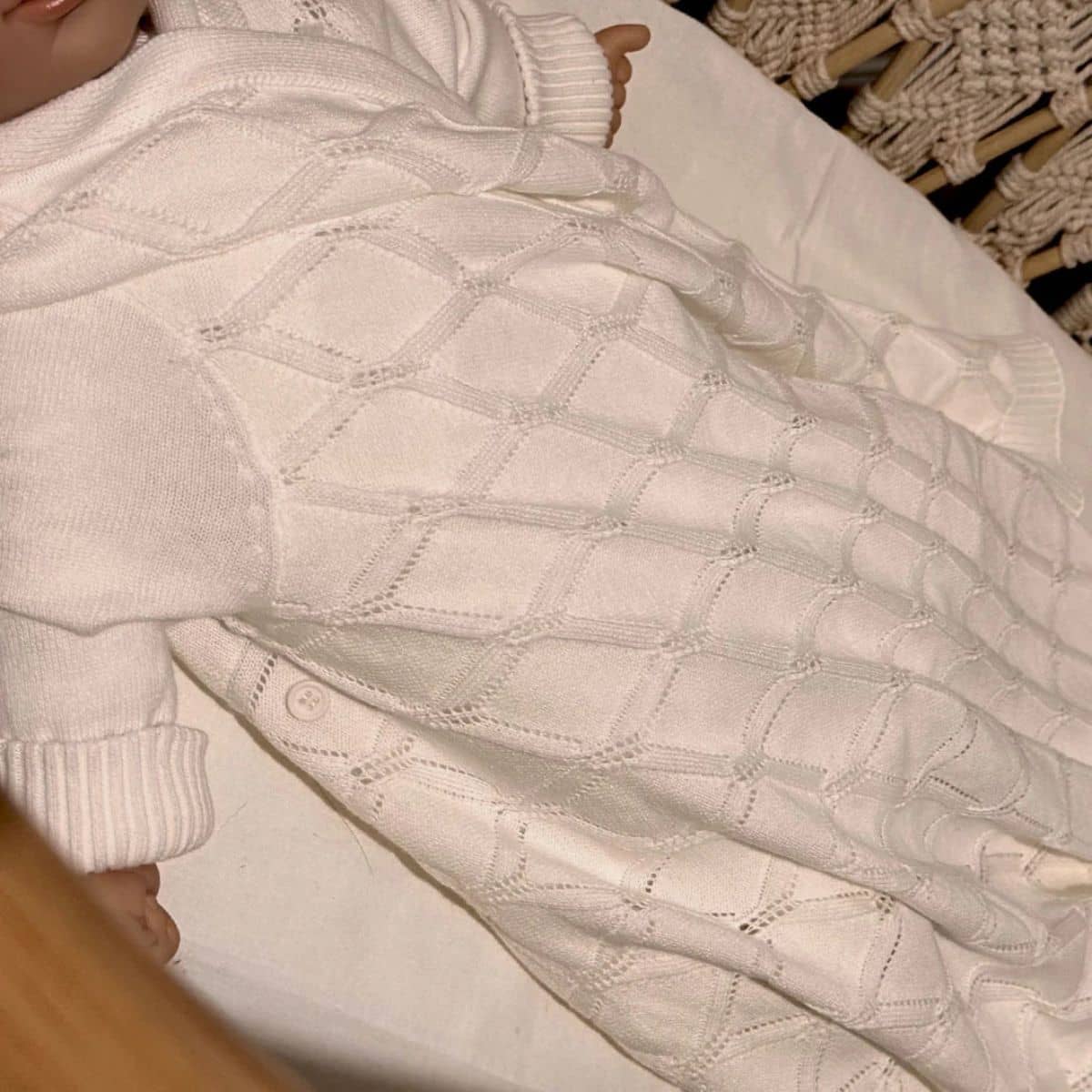 Jujo Baby Shwrap Knitted Blanket With Sleeves - Filigree Lace - Off White - Image 4