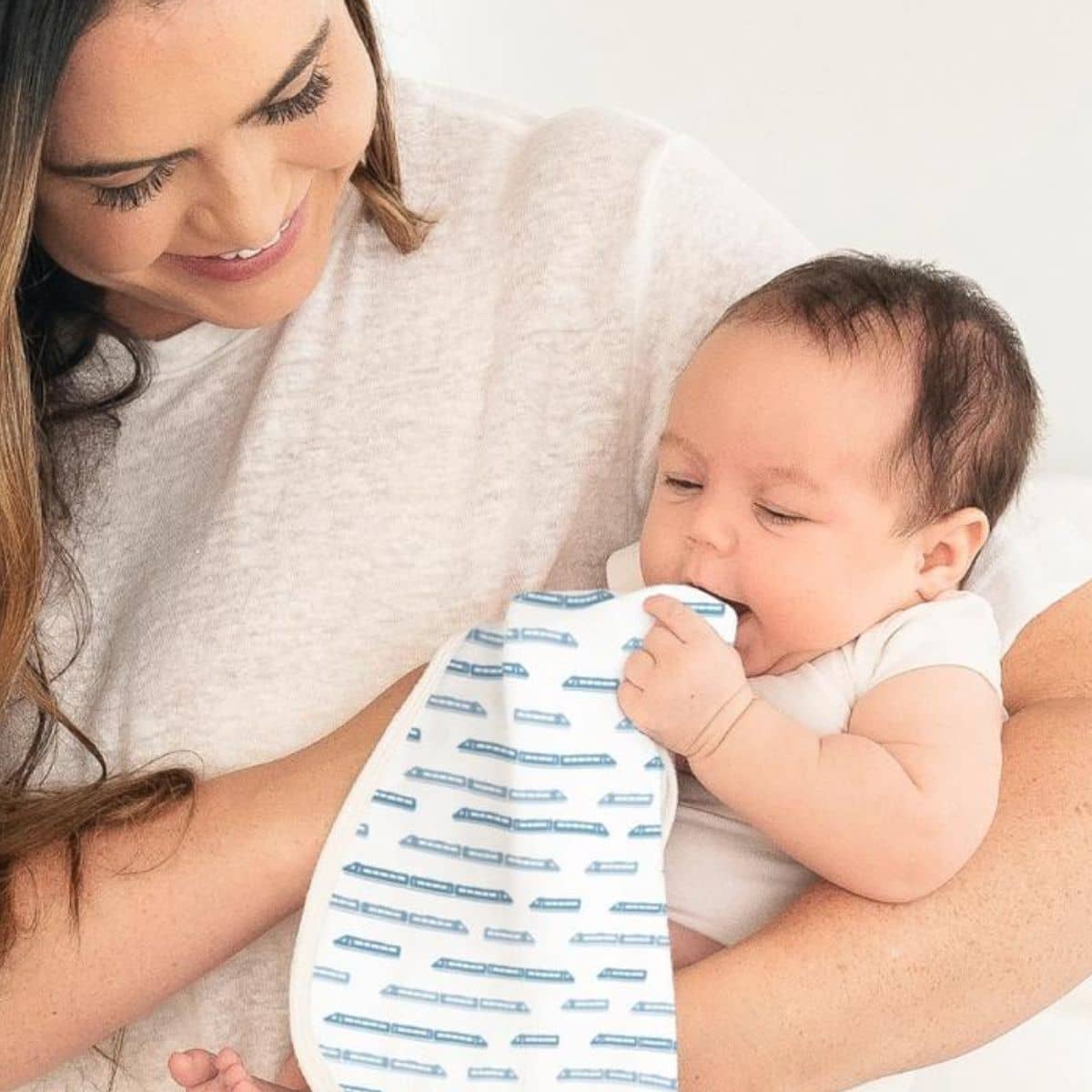 KeaBabies Softe Muslin Burp Cloths - Vessels - Image 4