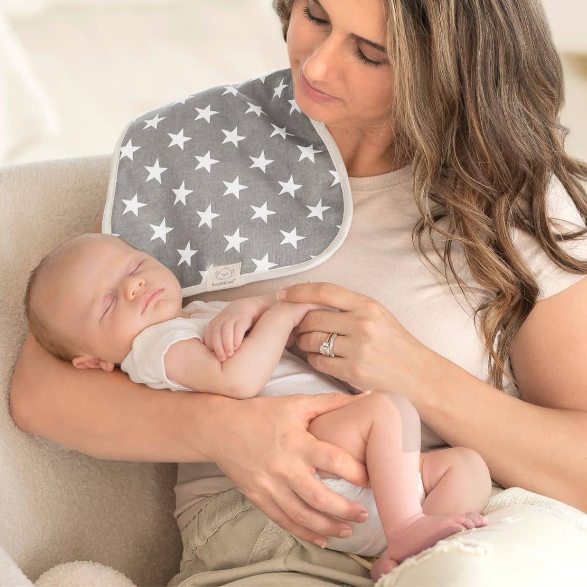 KeaBabies Urban Organic Burp Cloths - Grayscape - Image 4