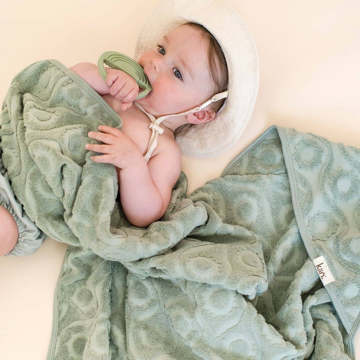 Kiin Baby Hooded Beach Towel - Sage - Image 4