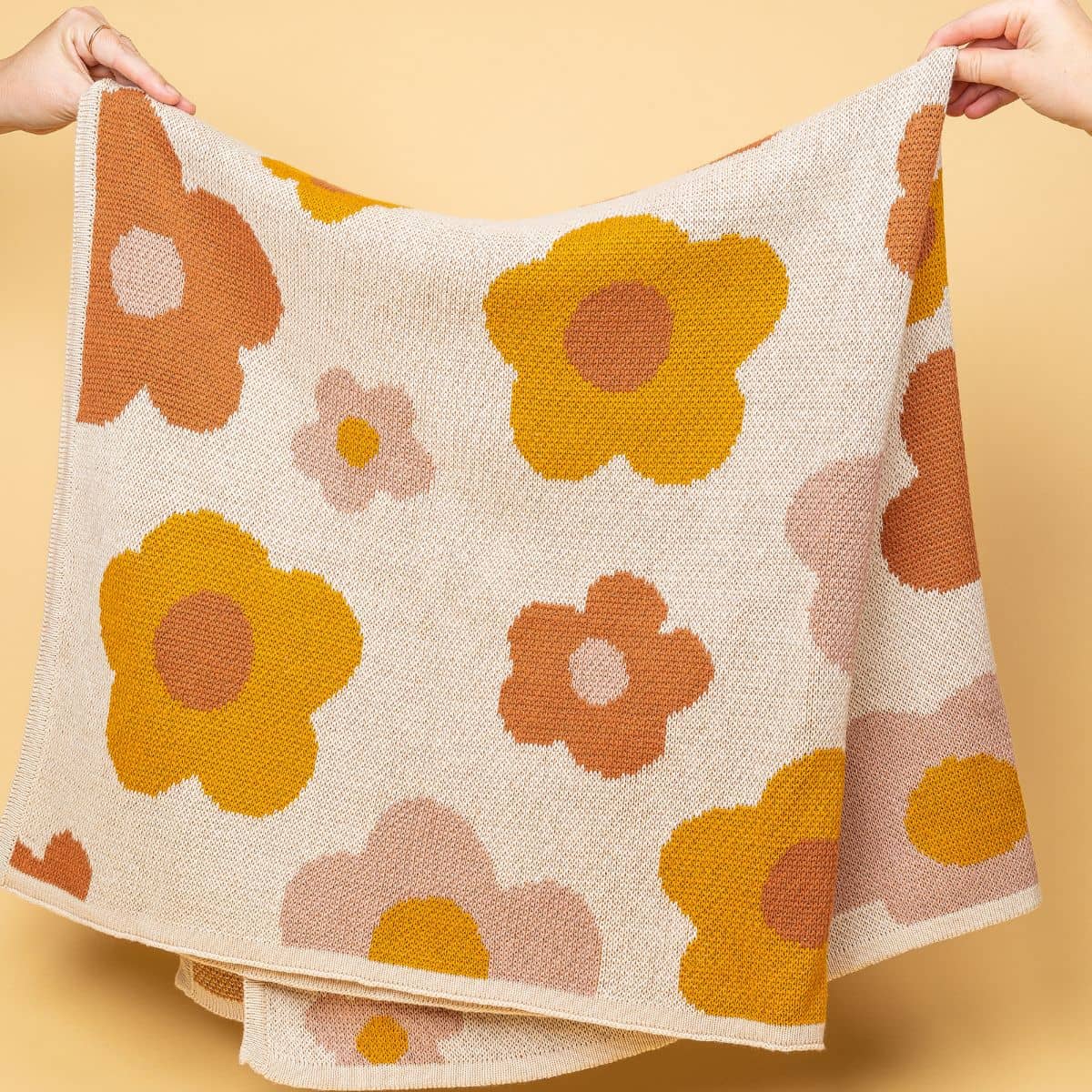 Kiin Baby Organic Cotton Knitted Blanket - Bloom - Image 6
