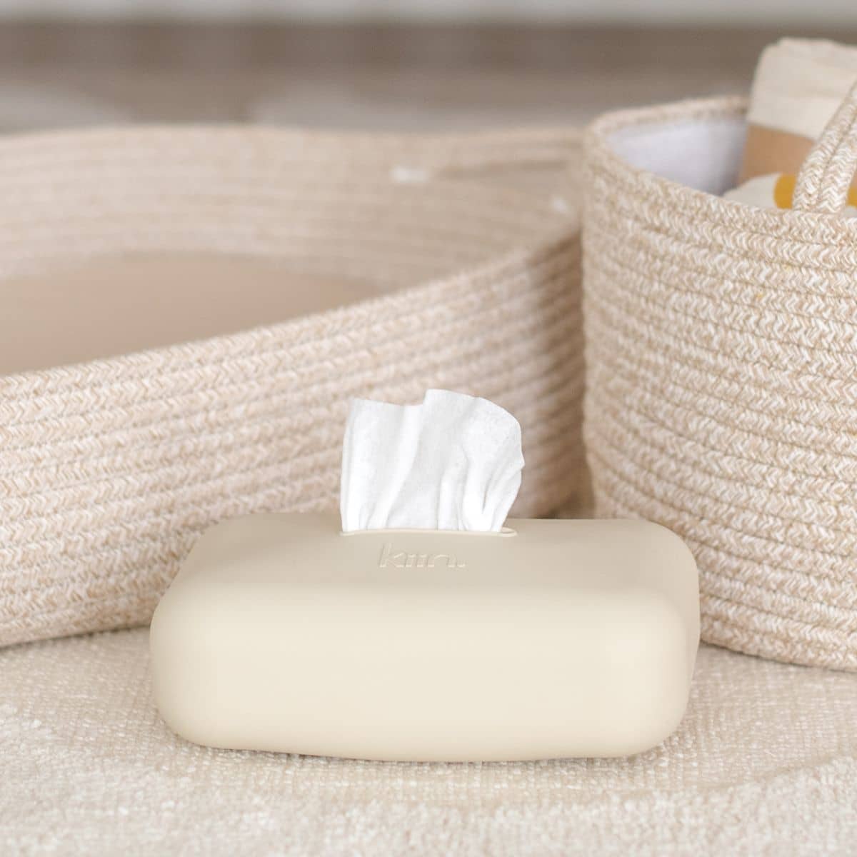 Kiin Baby Silicone Wipes Cover - Vanilla - Image 4