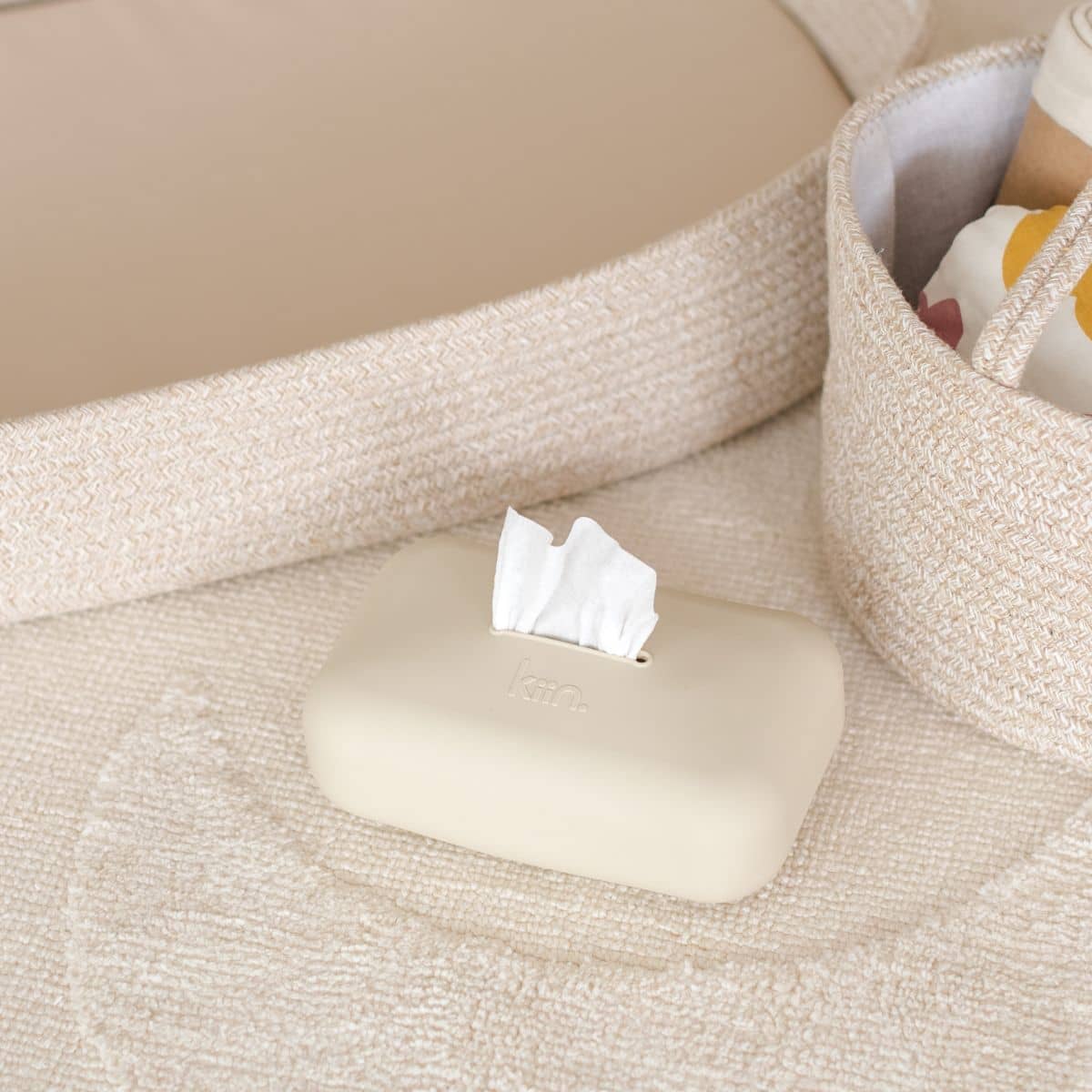 Kiin Baby Silicone Wipes Cover - Vanilla - Image 6
