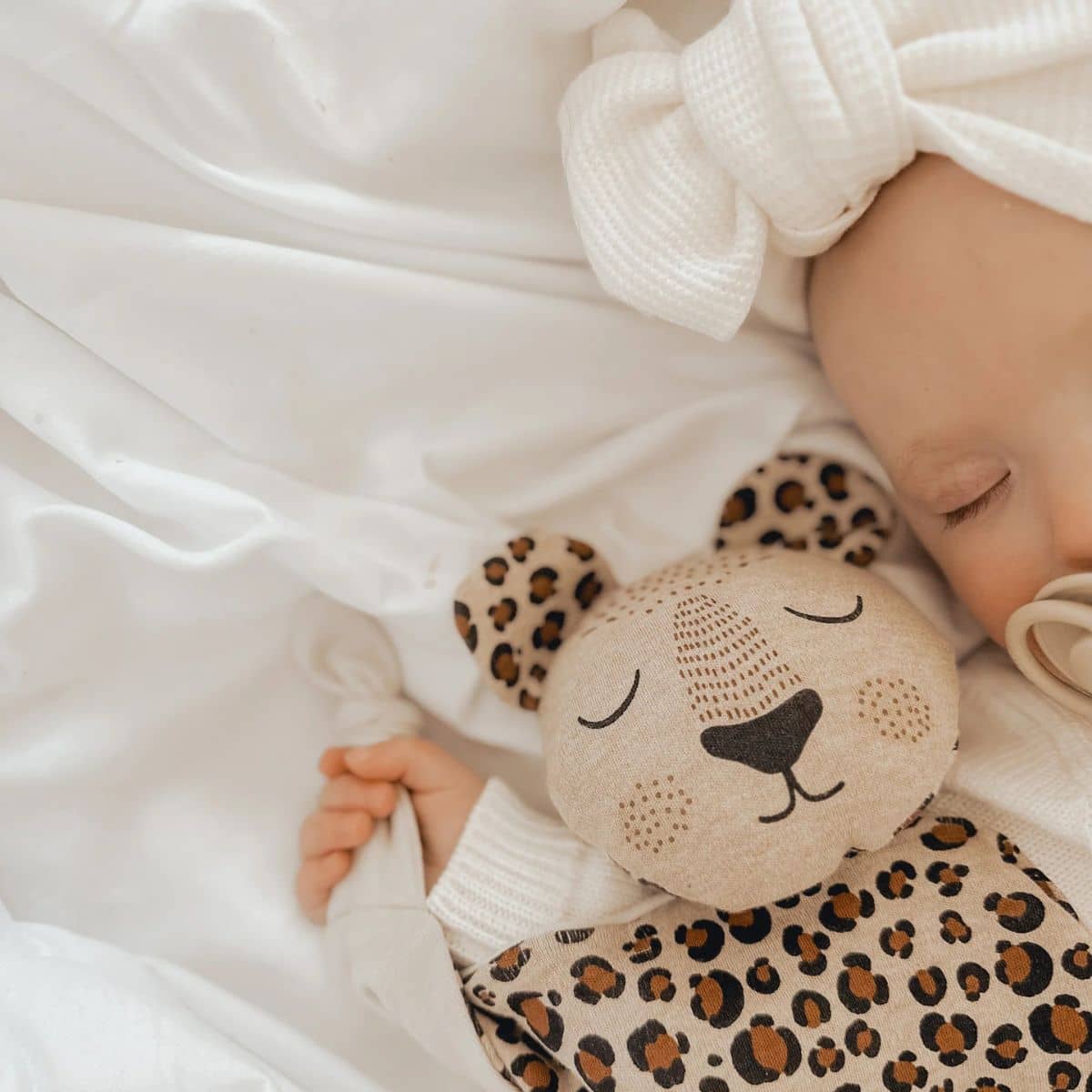 Kippins Organic Cotton Baby Comforter - Goldie Kippin - Image 4