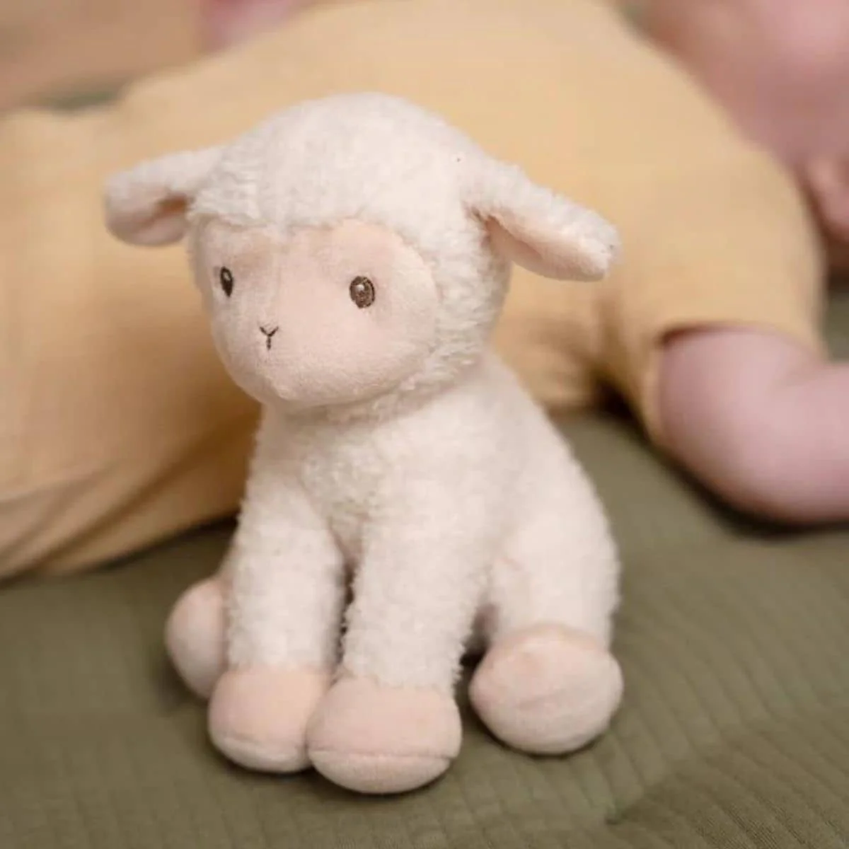 Little Dutch Little Farm Cuddle Sheep - Image 4