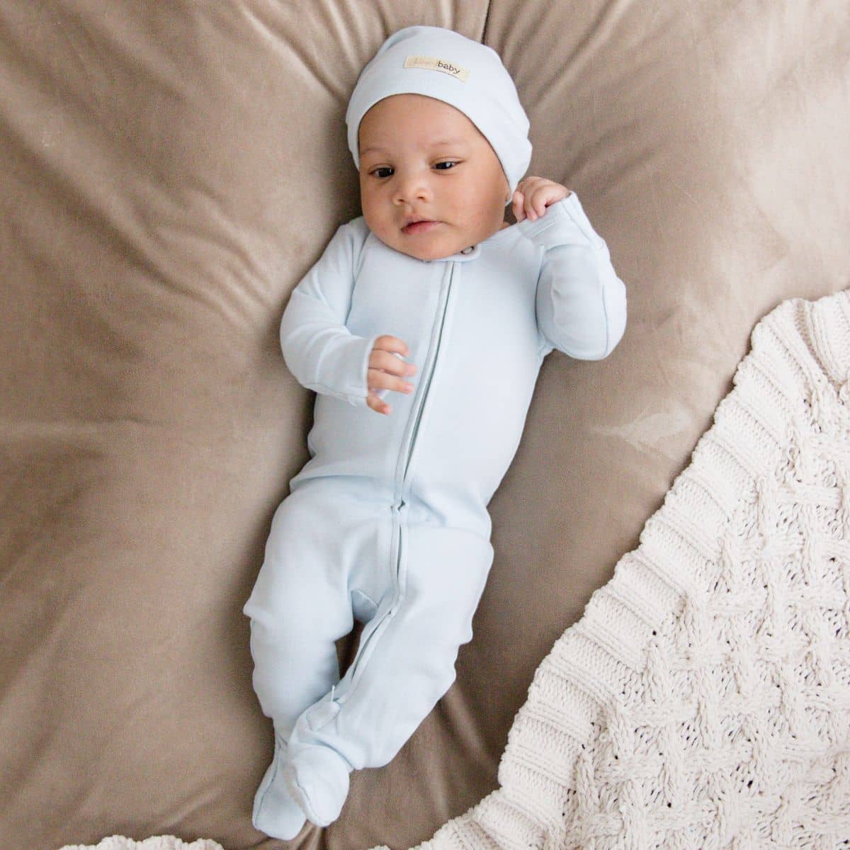 L'ovedbaby Organic 2-Way Zipper Footie - Moonbeam - Image 4