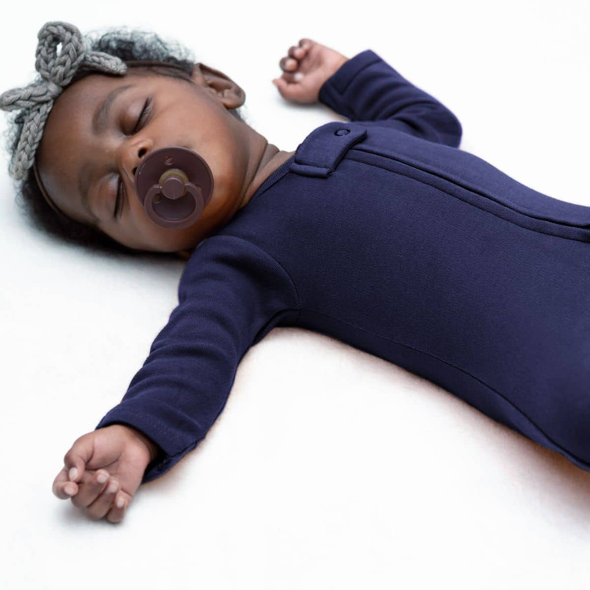 L'ovedbaby Organic 2-Way Zipper Footie - Navy - 0 to 3 Months - Image 2
