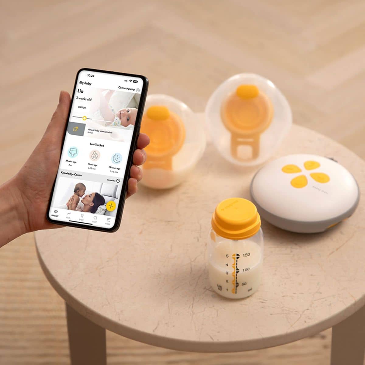 Medela Swing Maxi Hands-Free Double Electric Breast Pump - Image 3