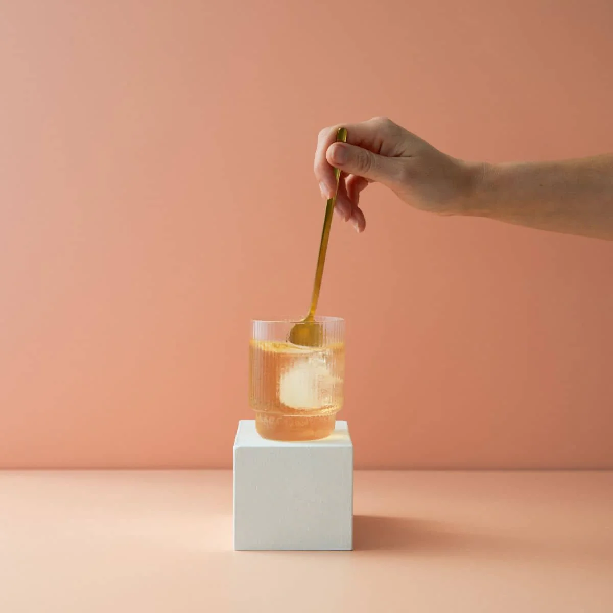 Mini + Me Hydramama Hydration Support Drink - Peach Iced Tea - Image 3