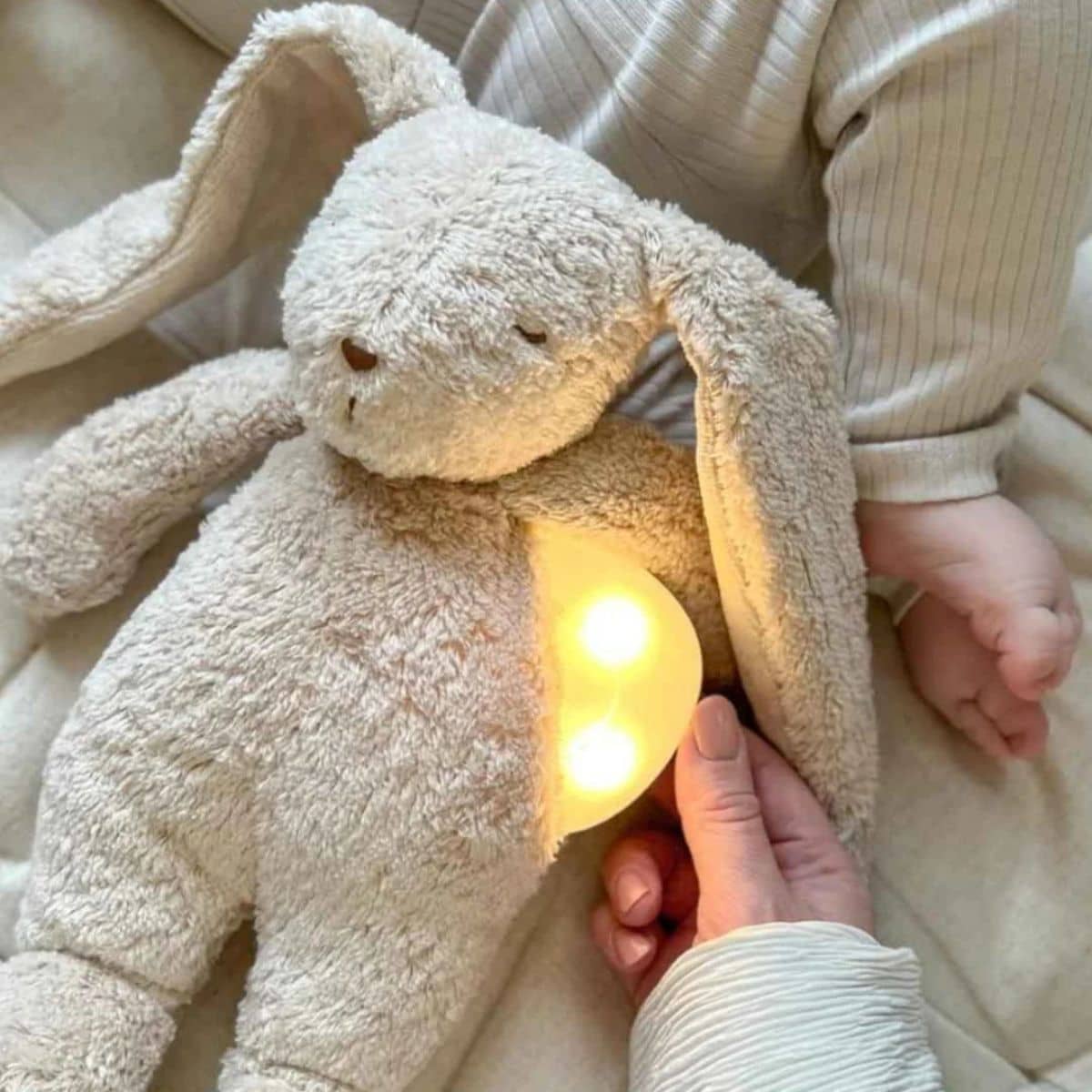 Moonie Organic Humming Bunny - Sand - Image 2