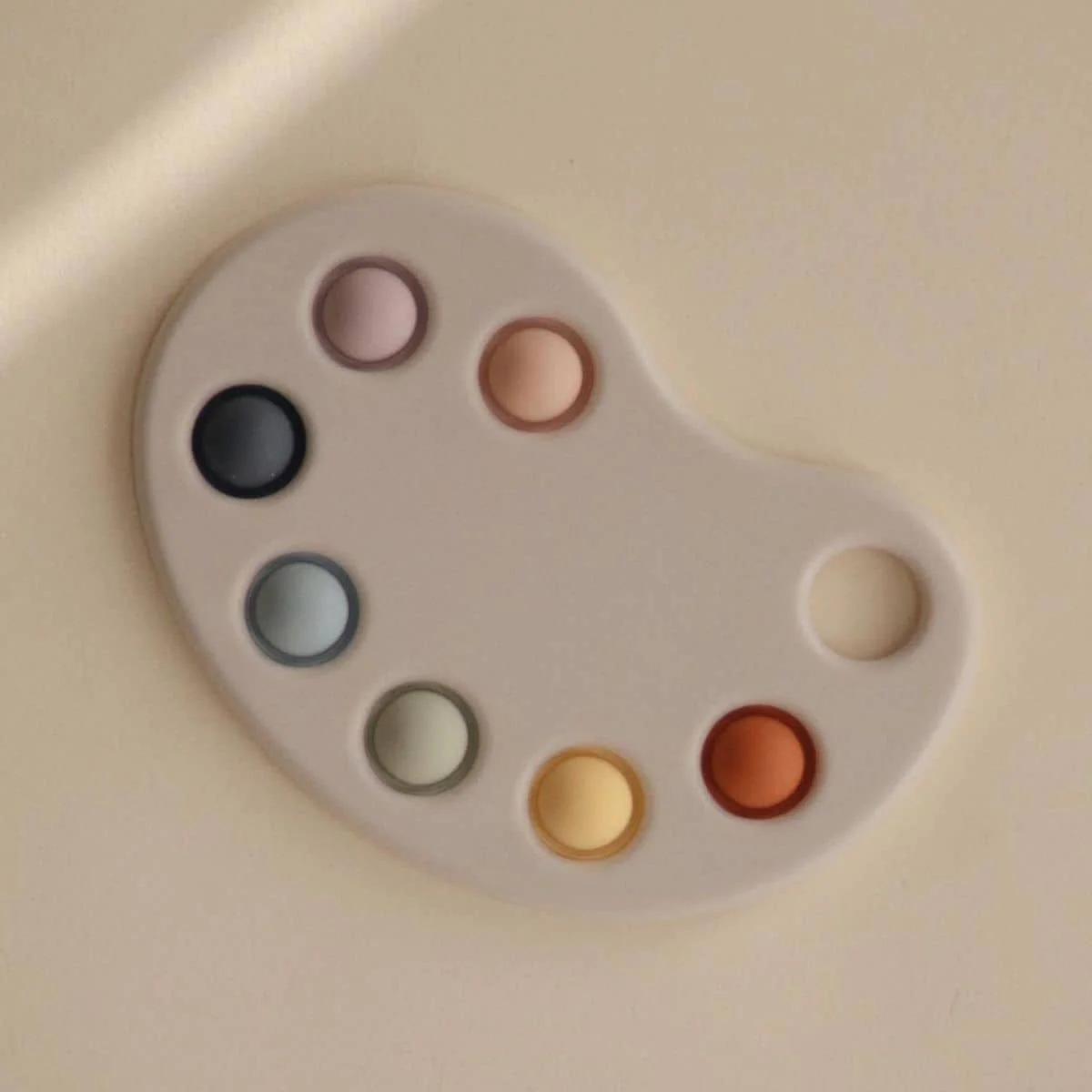 Mushie Palette Press Toy - Image 4