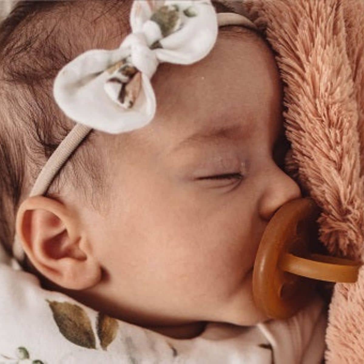 Natural Rubber Soother - Single Rounded Pacifier - Image 9