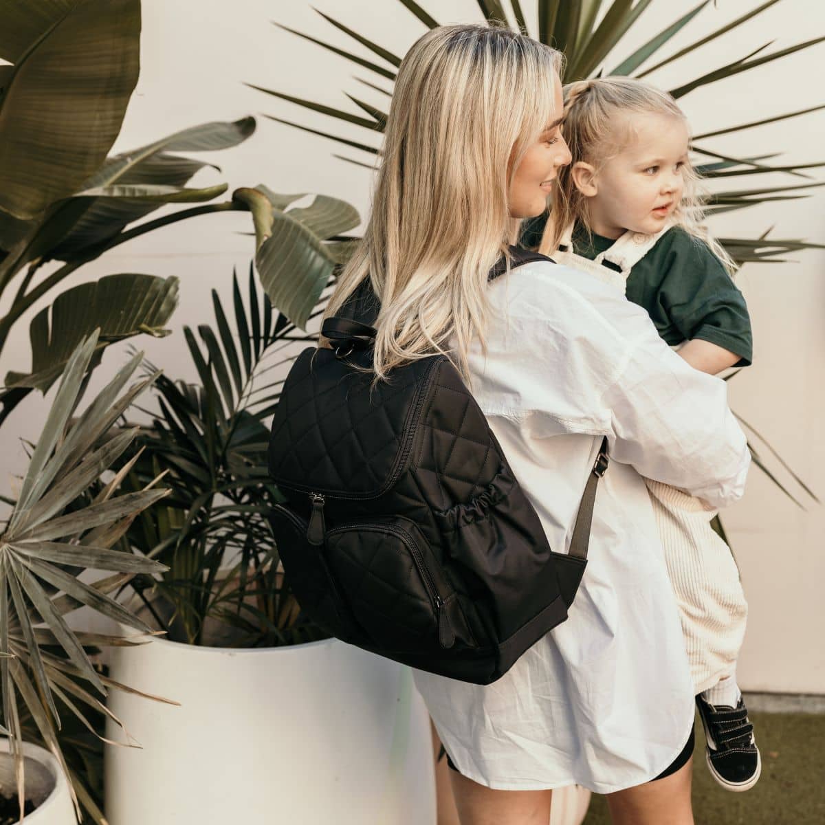 OiOi Signature Nappy Backpack - Black Diamond Quilt - Image 12