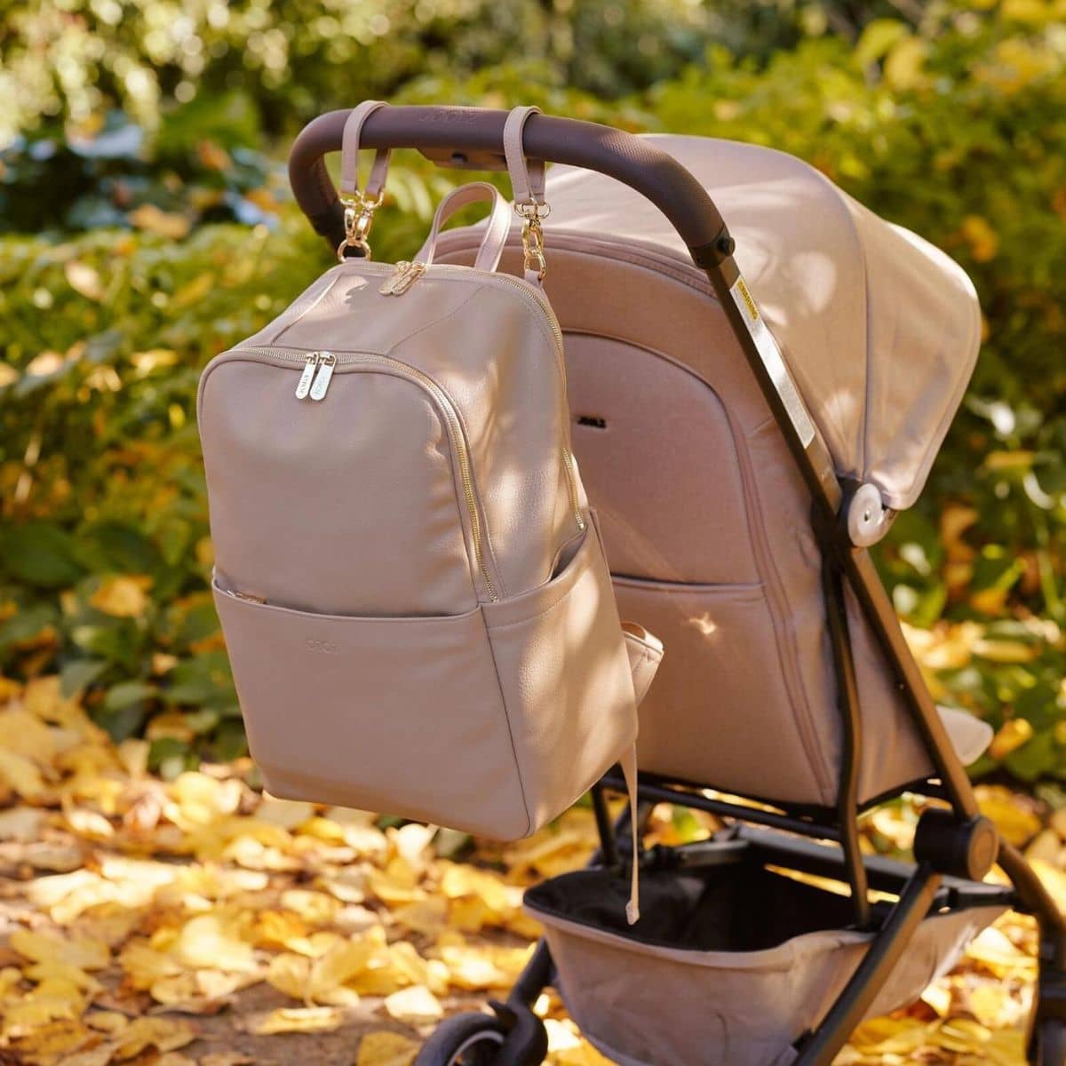 OiOi Multitasker Nappy Backpack - Oat Vegan Leather - Image 4