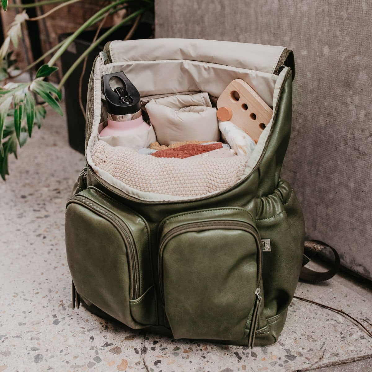 OiOi Signature Nappy Backpack - Olive Vegan Leather - Image 7
