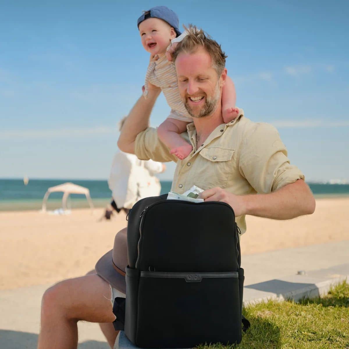OiOi Multitasker Nappy Backpack - Black Neoprene - Image 4