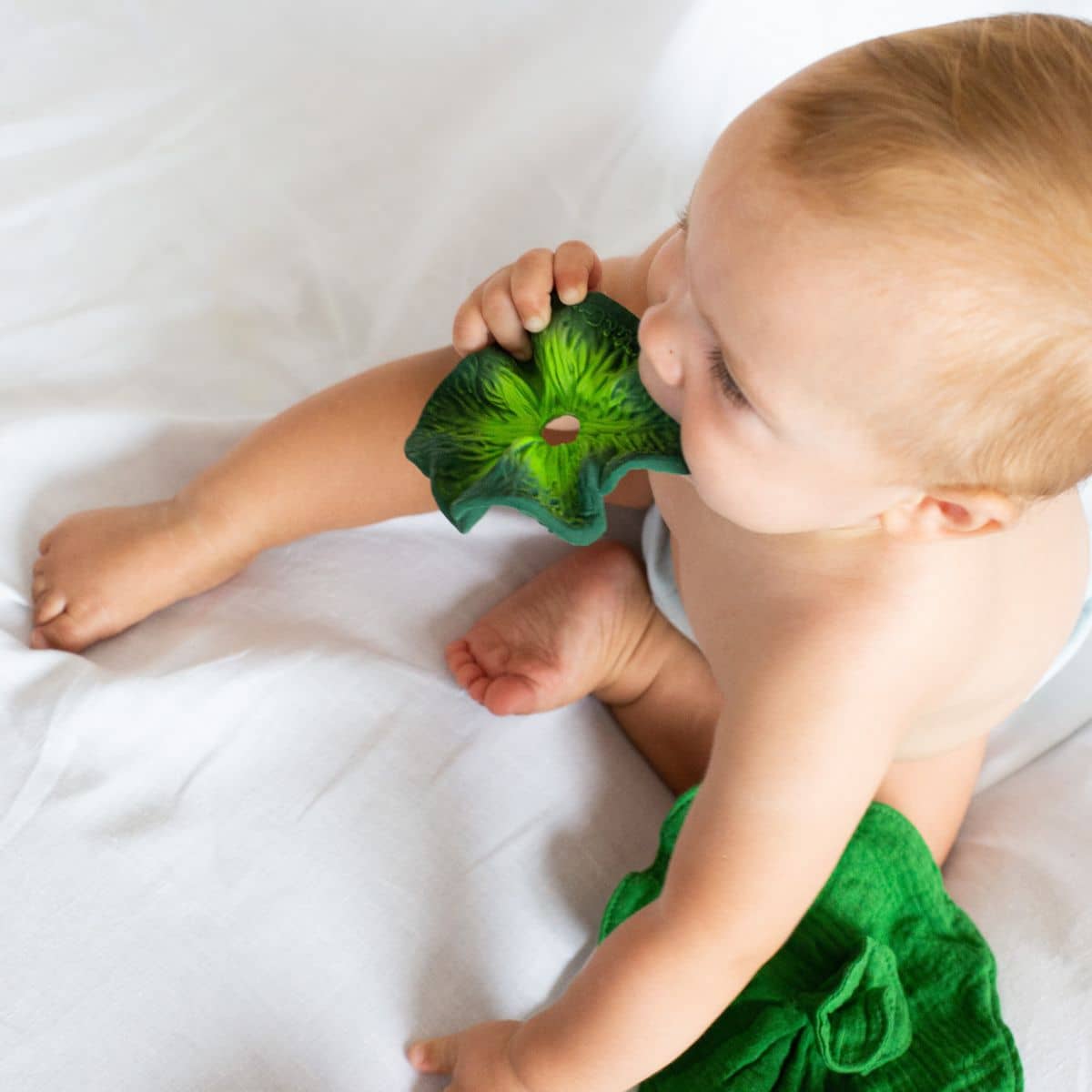Oli & Carol Mini Doudou Teether - Kendall the Kale - Image 5