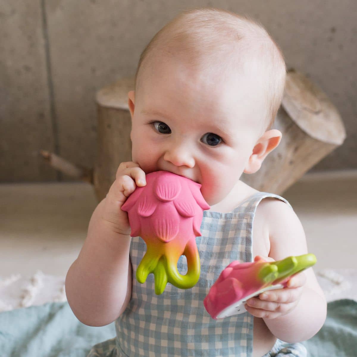 Oli & Carol Natural Rubber Teether - Fuchsia the Dragonfruit - Image 2